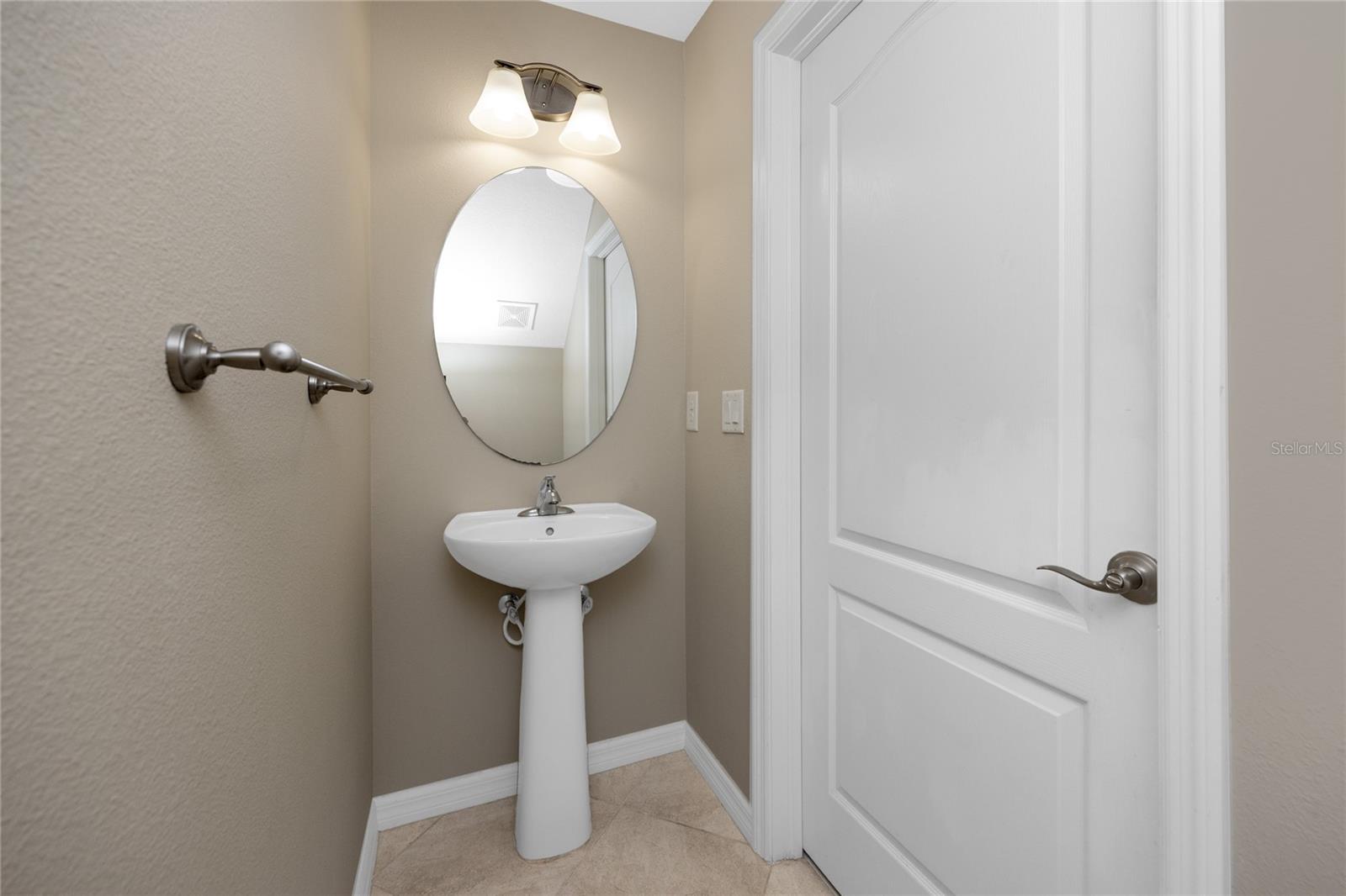 Image 11 of 33 For 5117 Bay Isle Circle