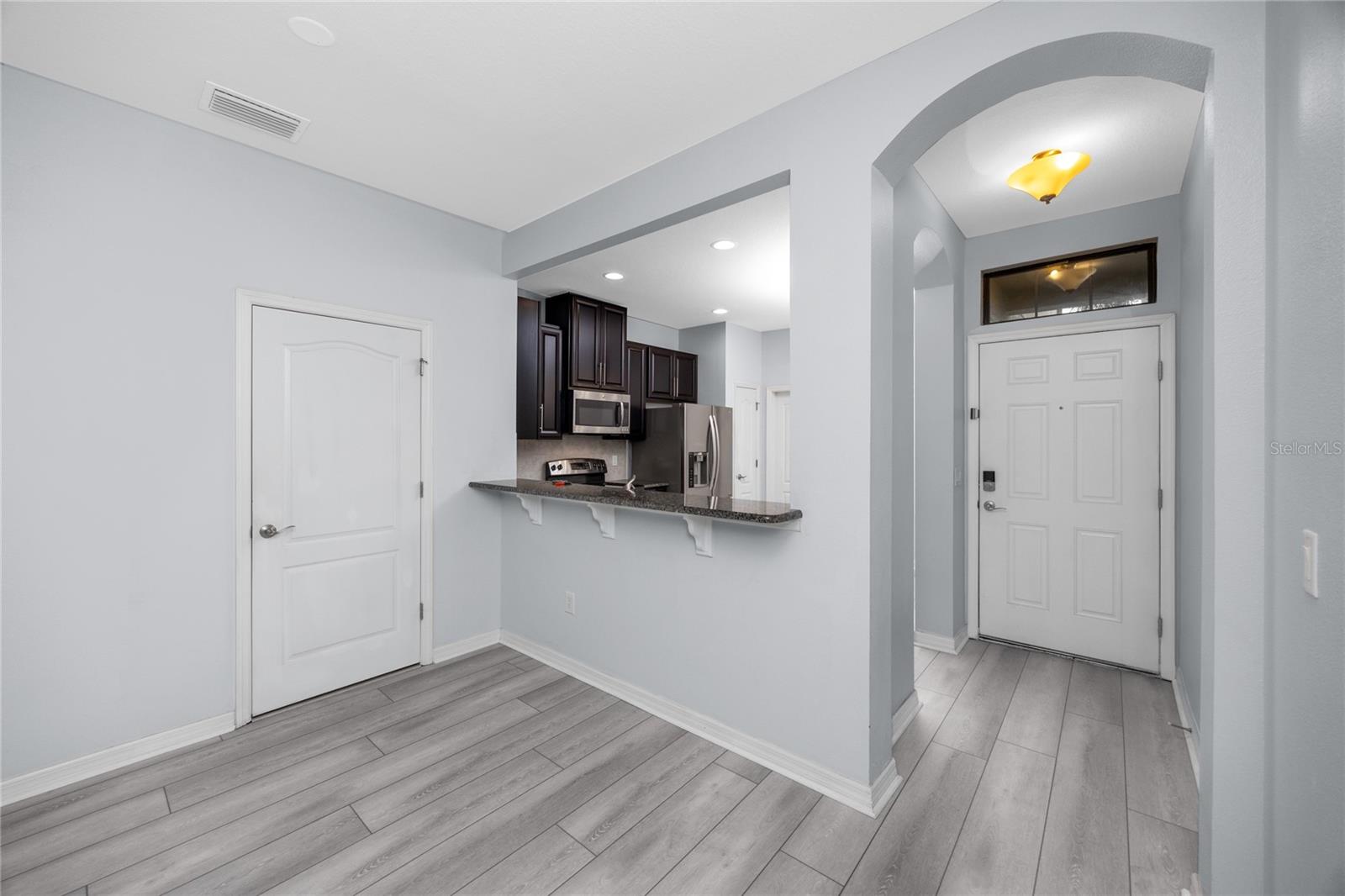 Image 3 of 33 For 5117 Bay Isle Circle