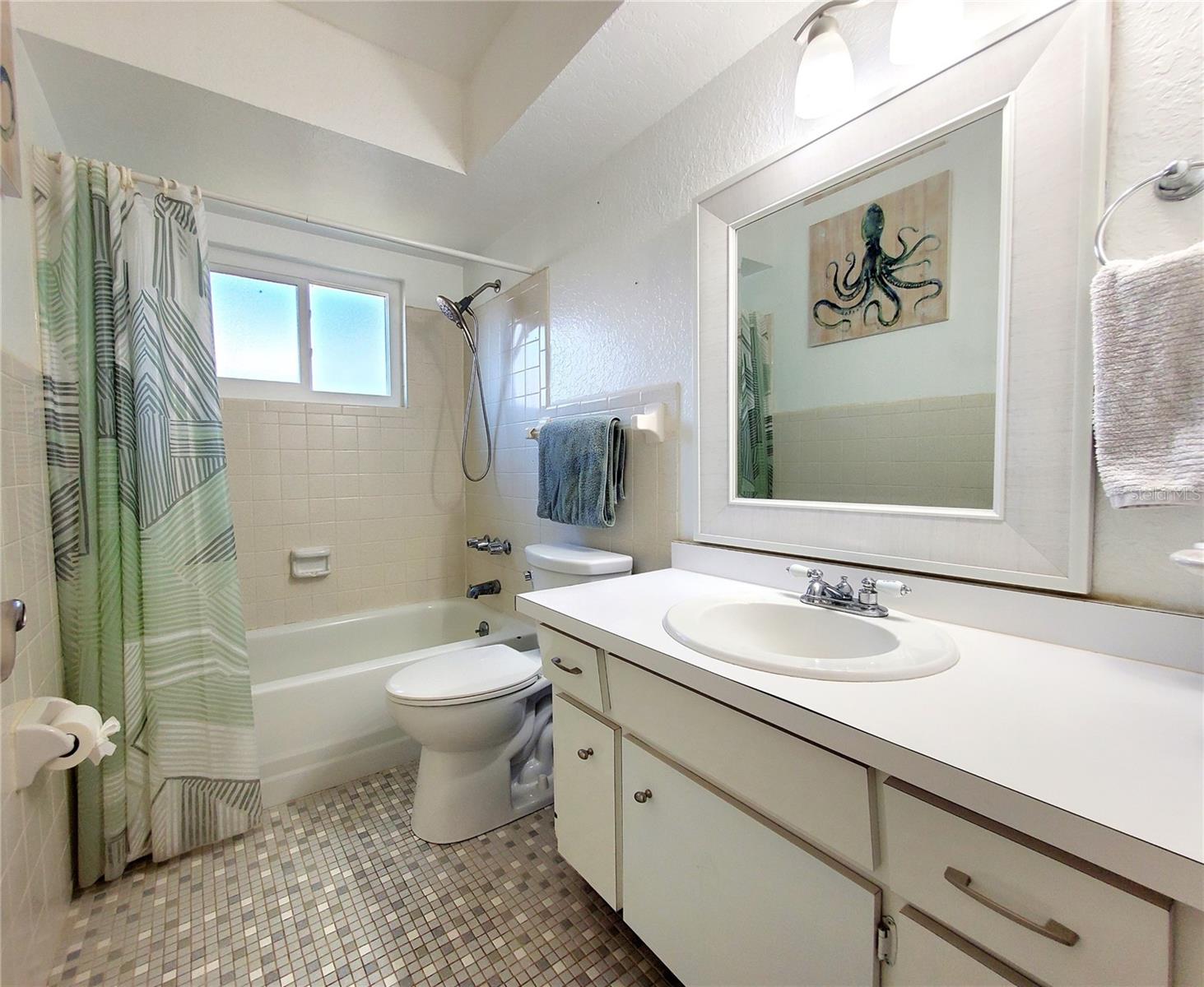 Image 24 of 41 For 2861 St John Drive