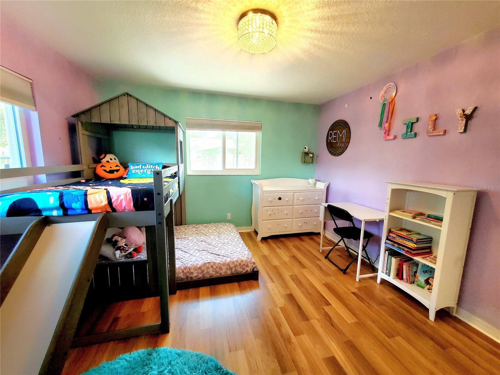 Image 26 of 41 For 2861 St John Drive
