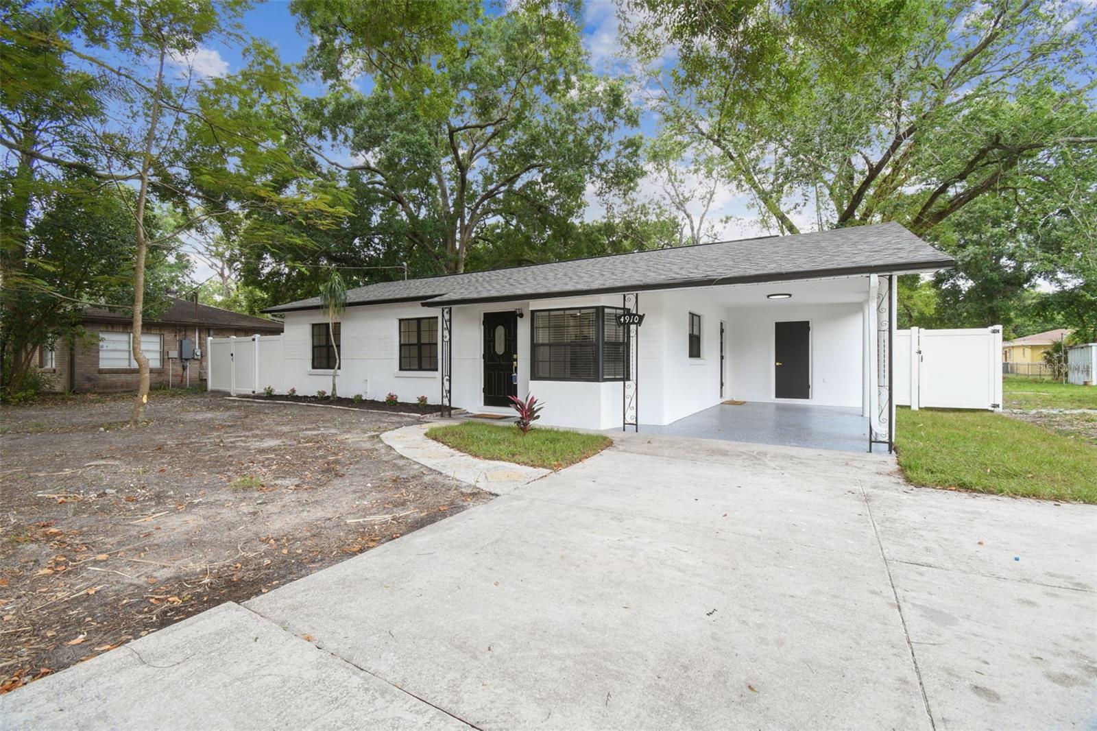 Image 2 of 52 For 4910 Darby Avenue