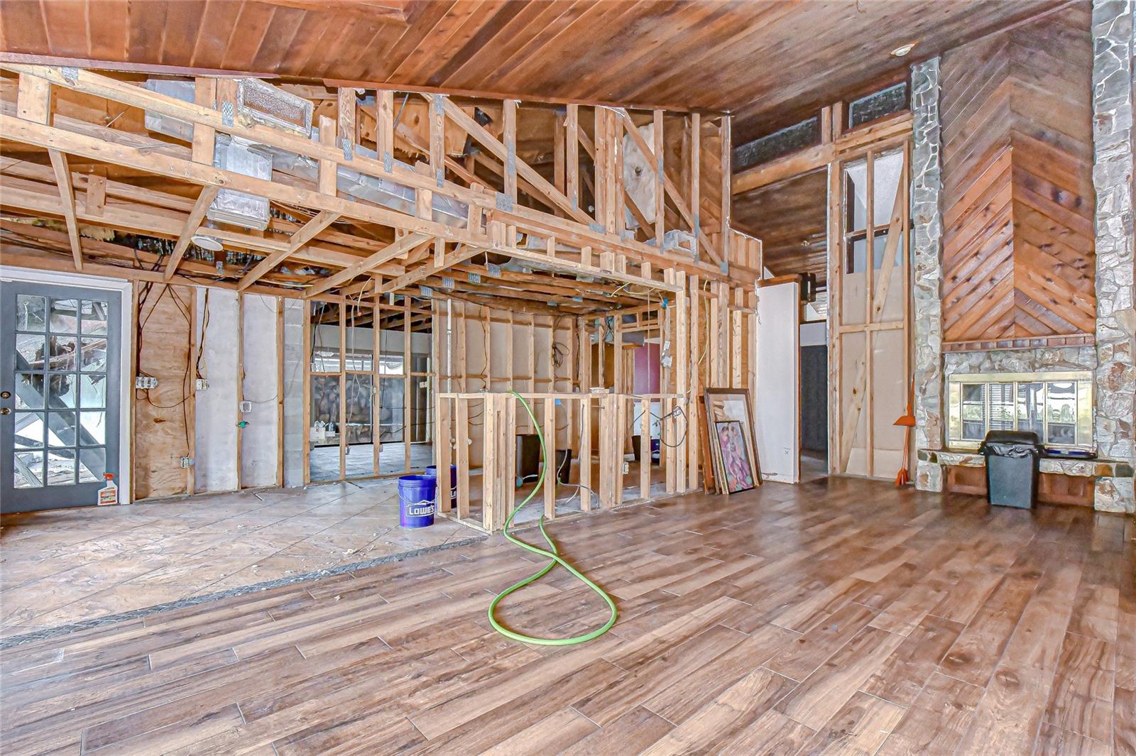 Image 7 of 17 For 3033 Wister Circle