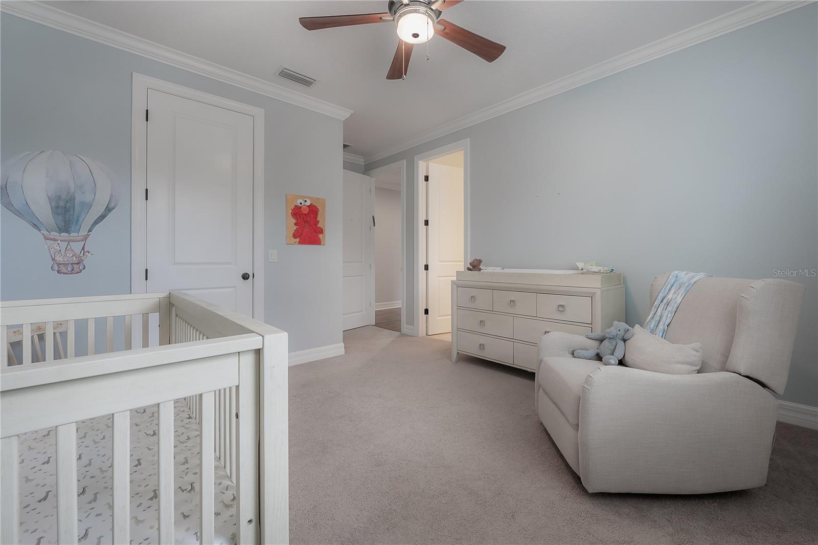 Listing photo id 31 for 2937 Bayshore Court