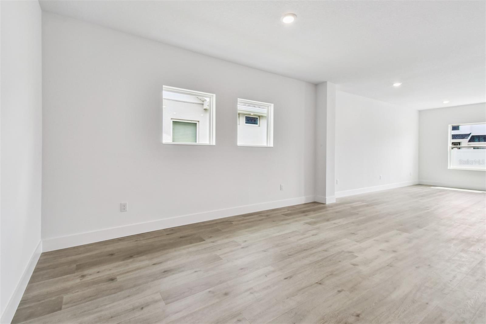 Listing photo id 21 for 11828 Mile Marsh Drive