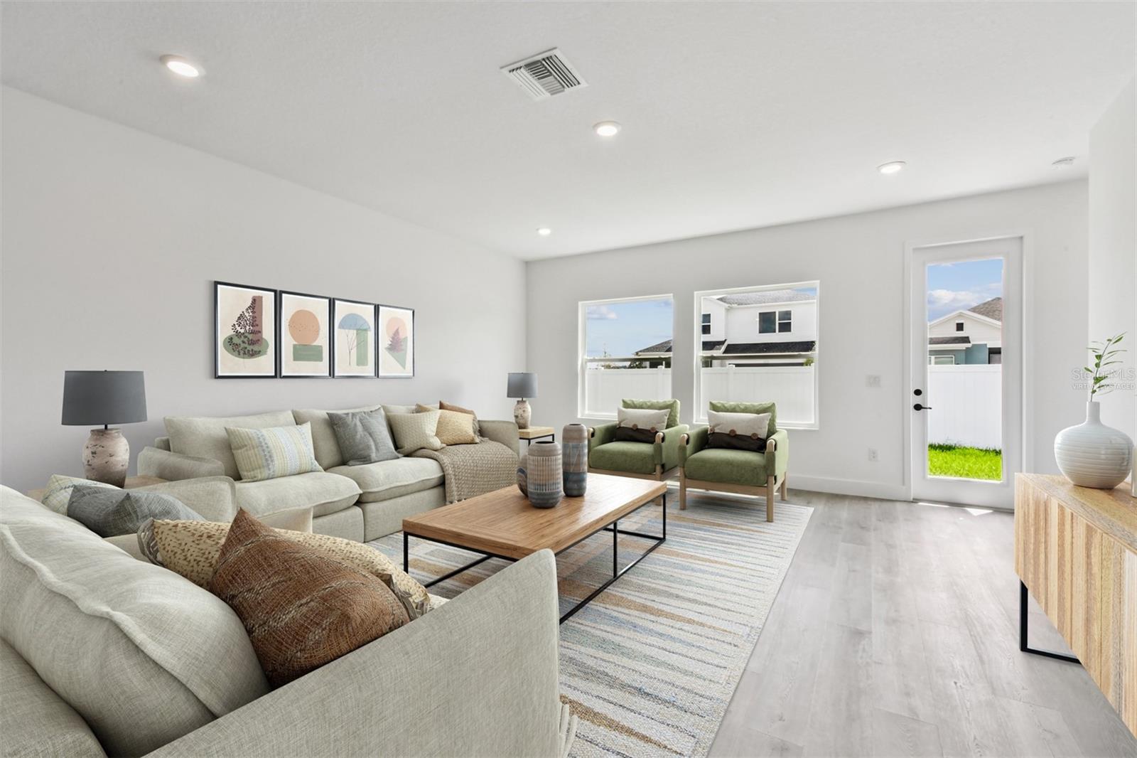 Listing photo id 23 for 11828 Mile Marsh Drive