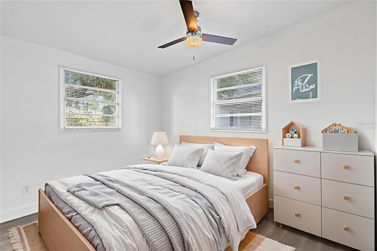 Image 14 of 26 For 3226 Clifford Sample Drive