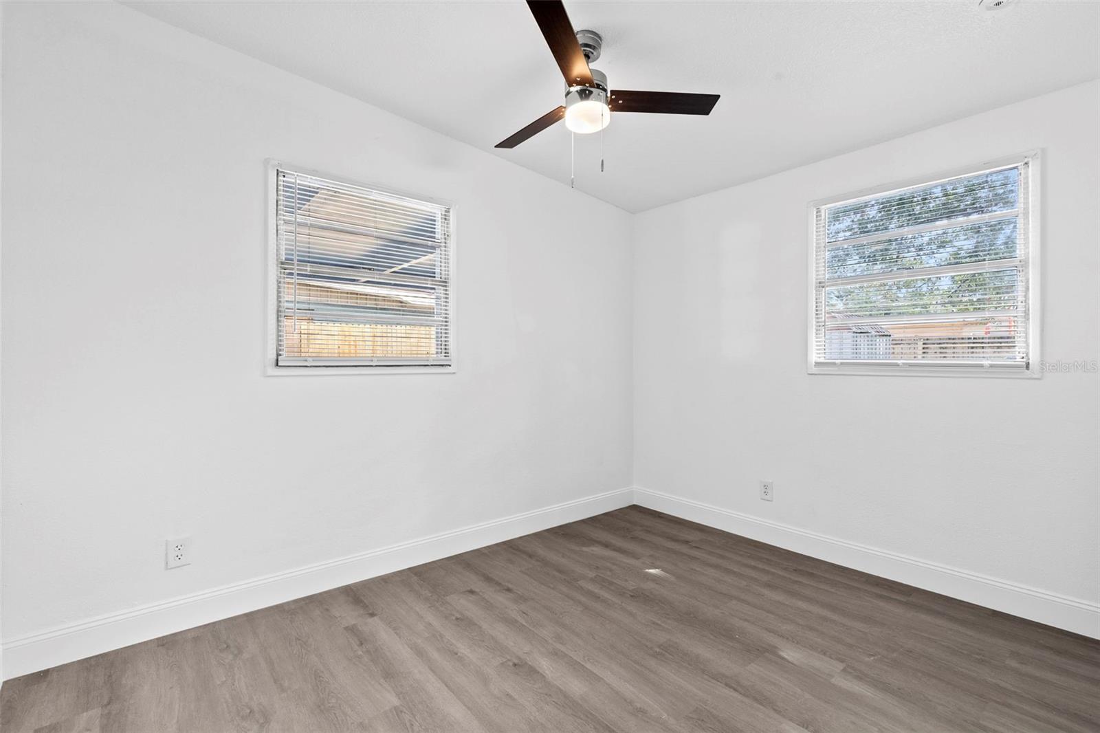 Image 19 of 26 For 3226 Clifford Sample Drive