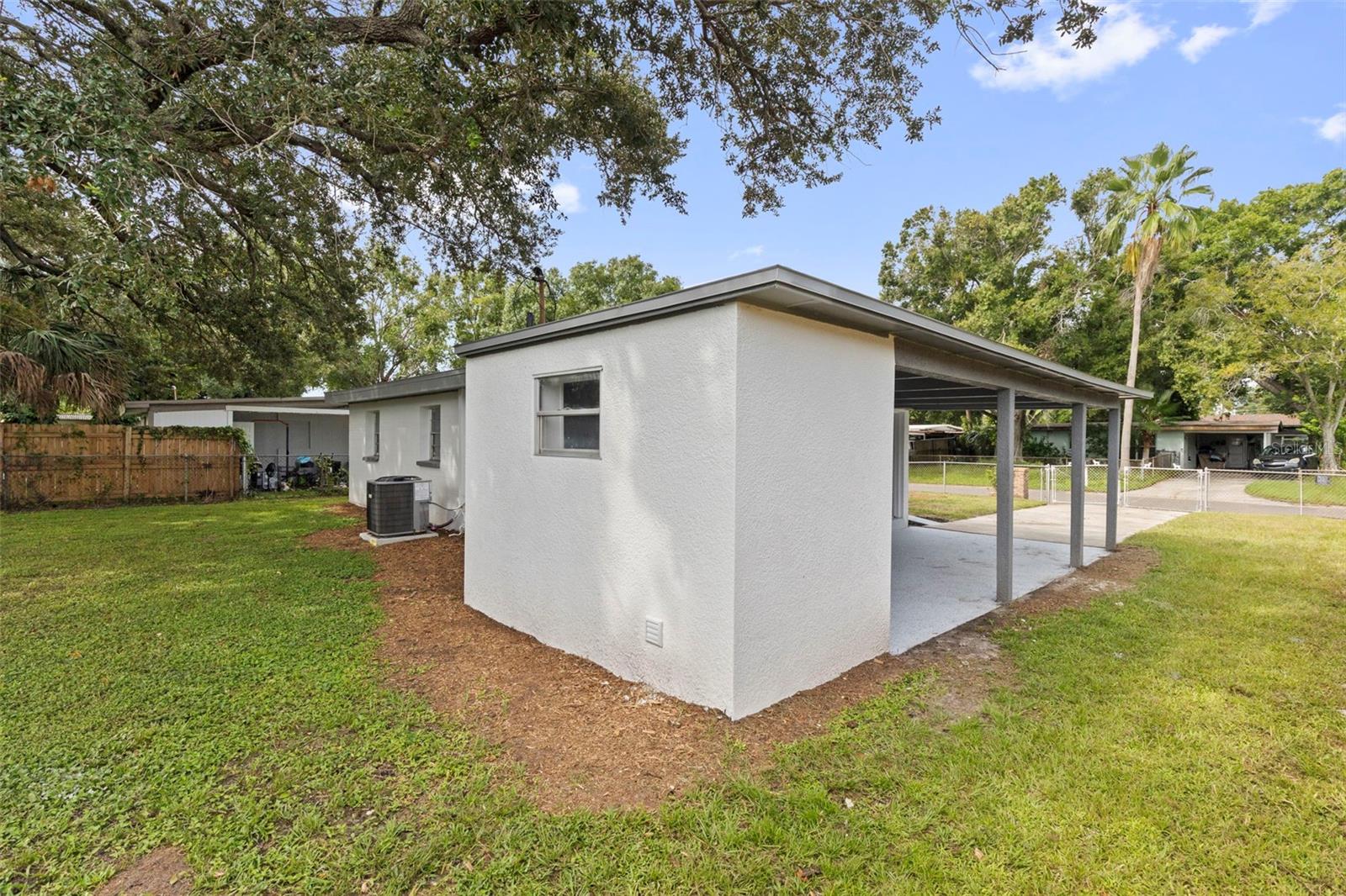 Image 23 of 26 For 3226 Clifford Sample Drive