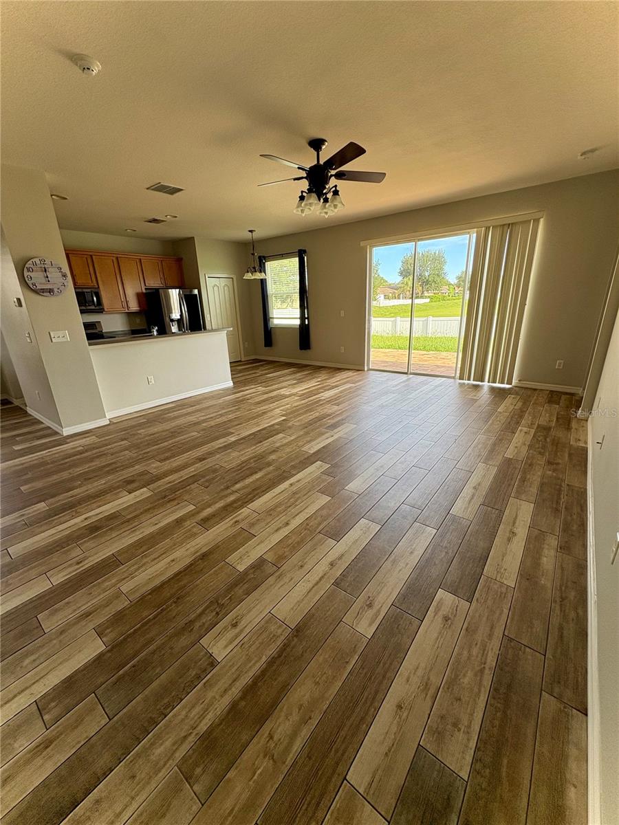 Image 4 of 21 For 351 Fairmont Drive
