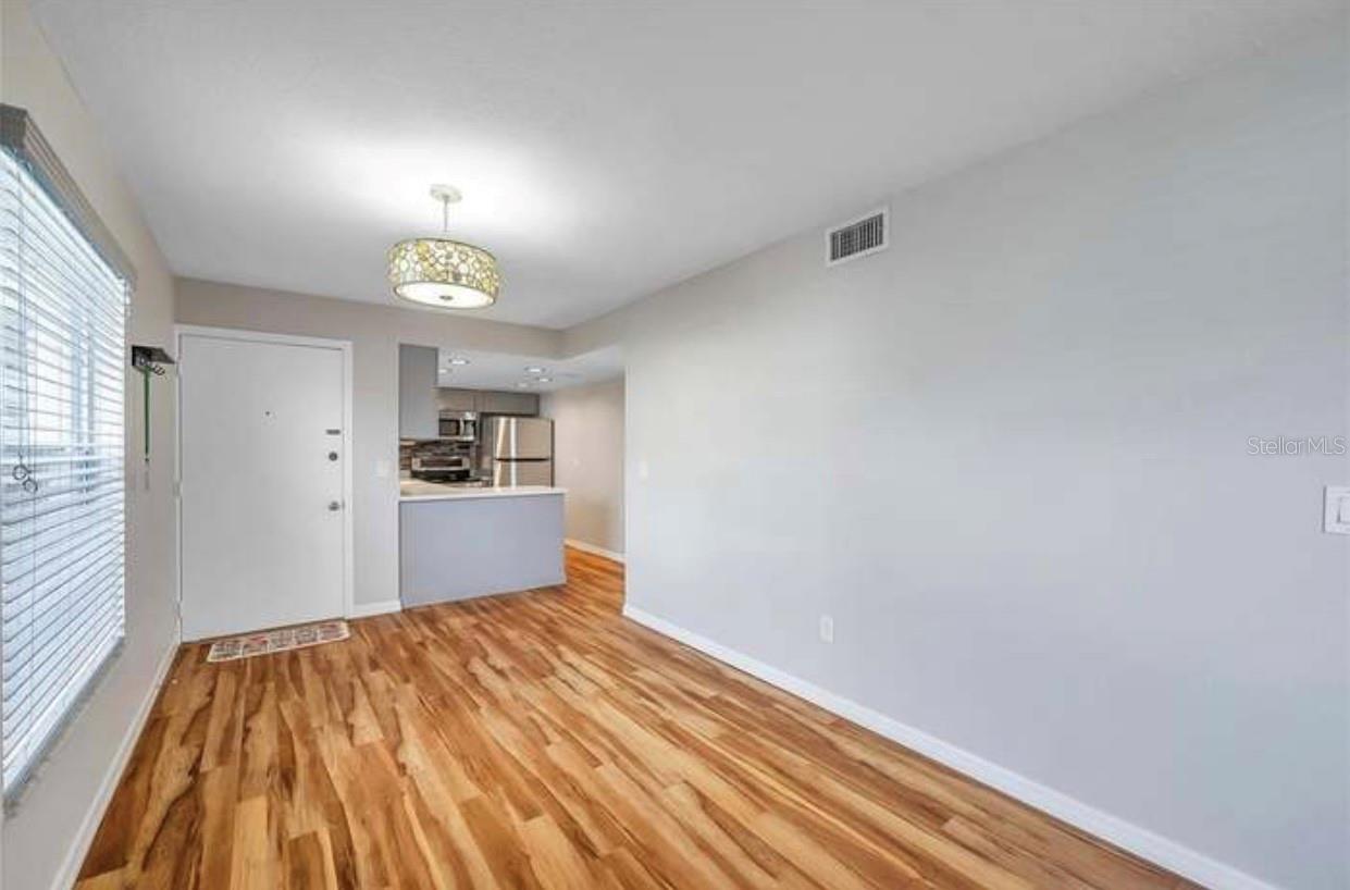 Image 4 of 28 For 1250 Pinellas Avenue 407