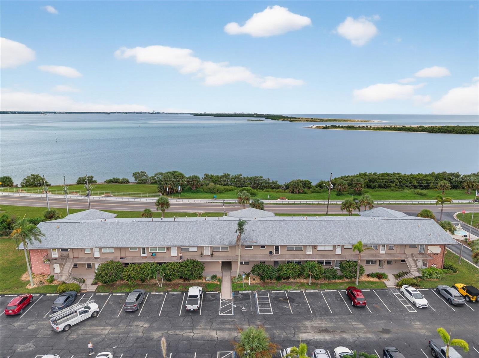 Details for 2 Causeway Boulevard 101, DUNEDIN, FL 34698