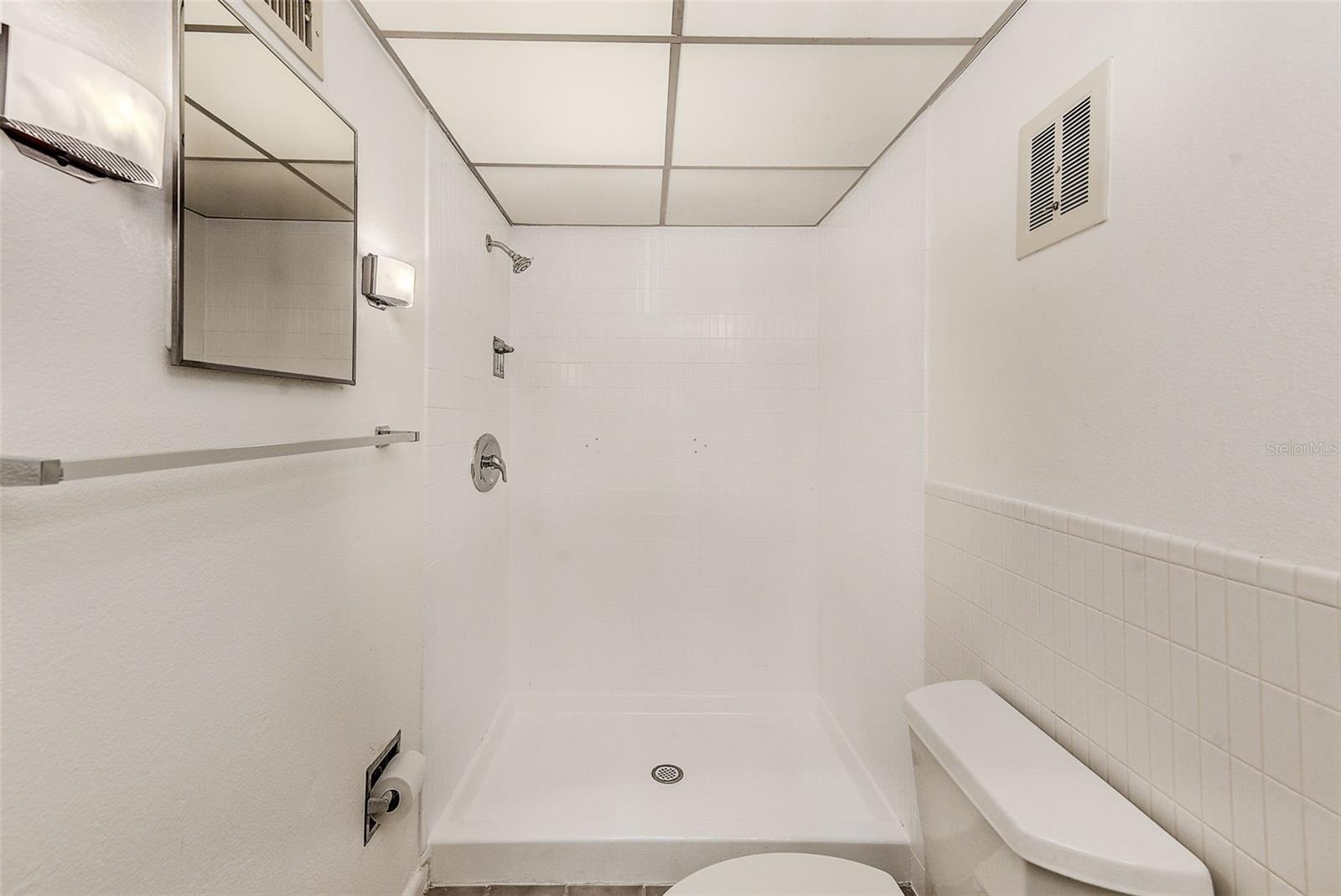 Image 50 of 61 For 10280 Imperial Point Drive W 7