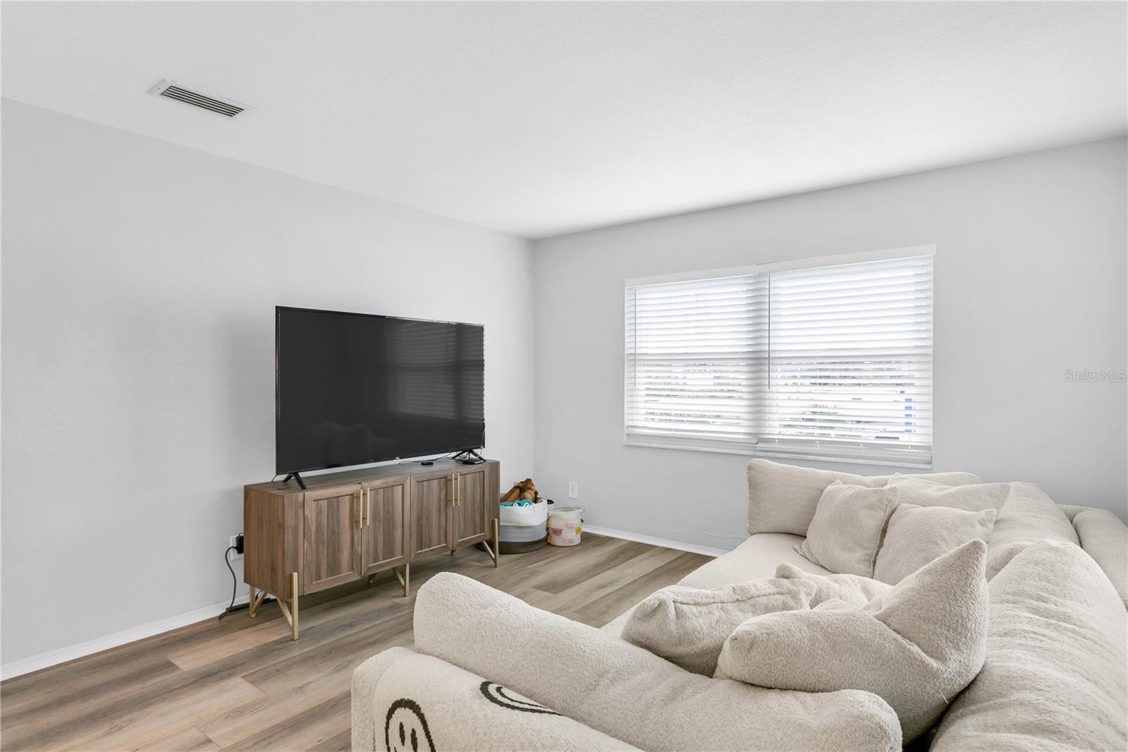 Image 9 of 16 For 4340 37th Street S 8