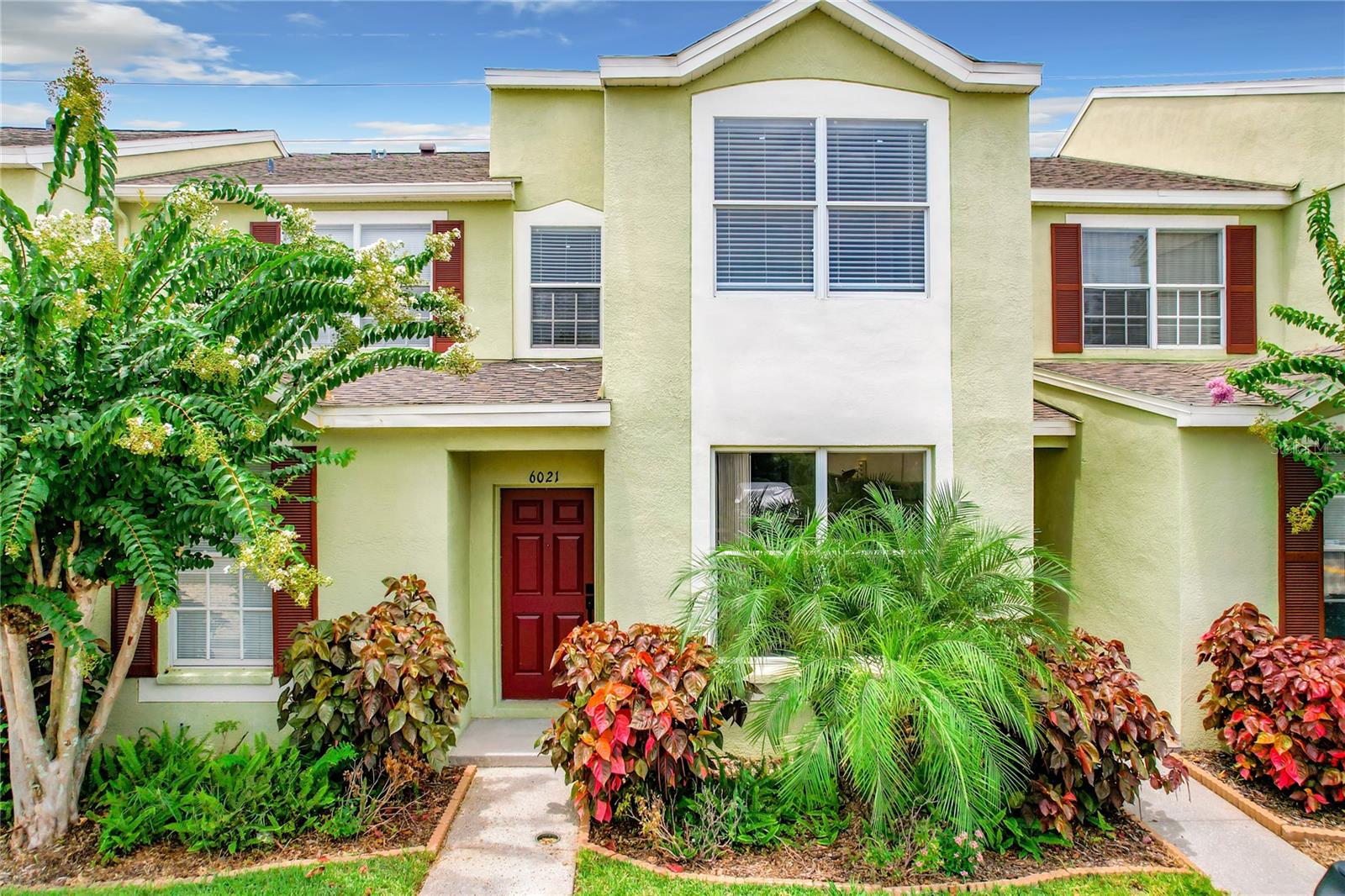 Details for 6021 Osprey Lake Circle, RIVERVIEW, FL 33578