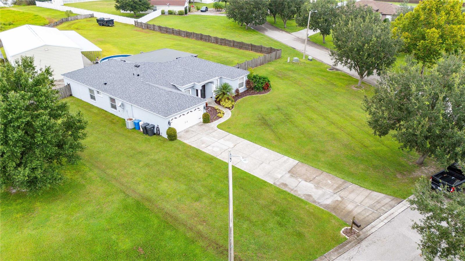 Listing photo id 8 for 1552 Avondale Ridge Drive