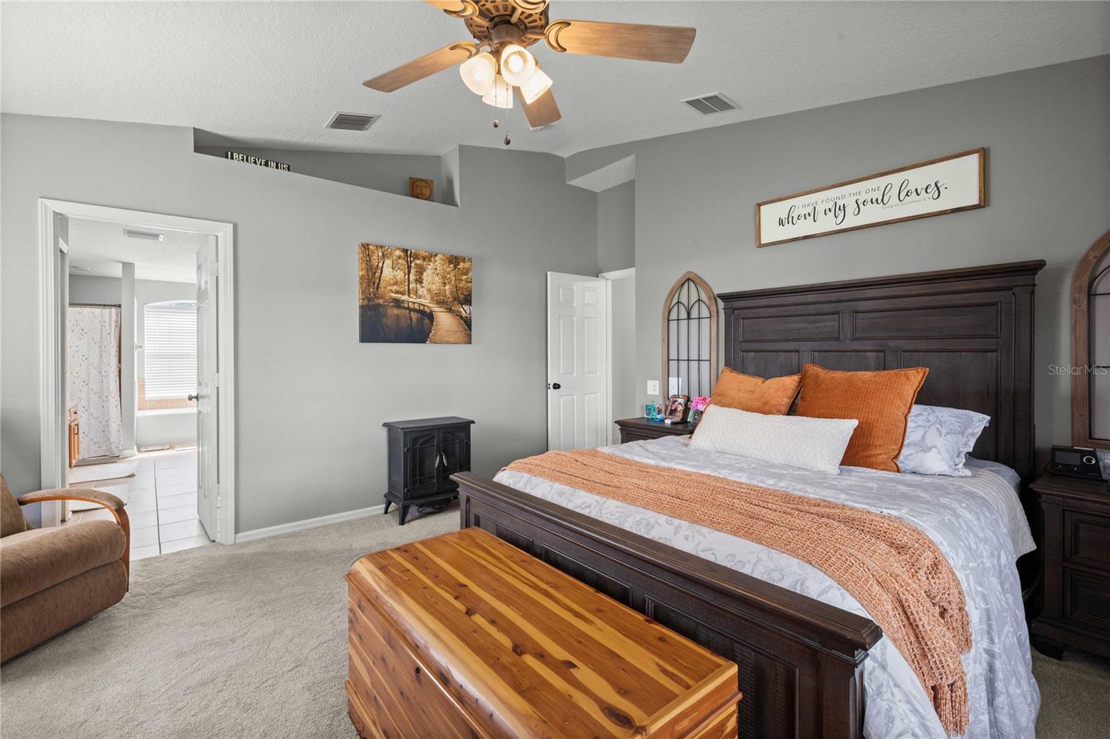 Listing photo id 23 for 1552 Avondale Ridge Drive