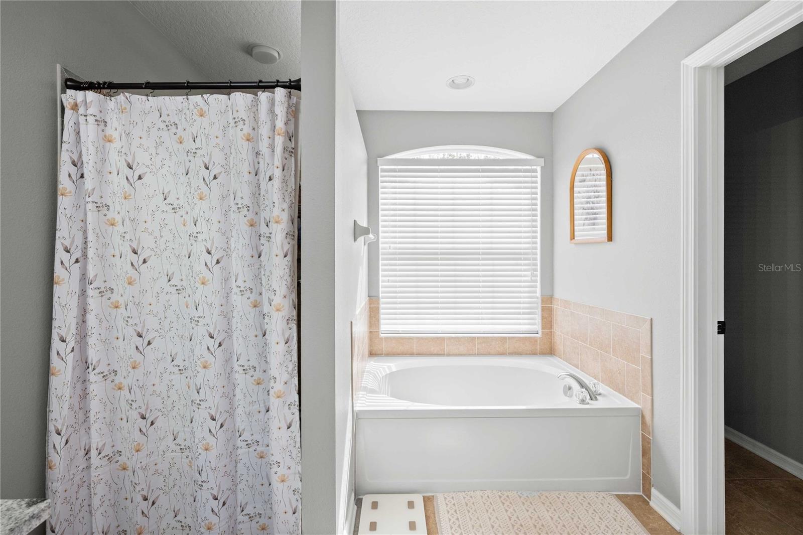 Listing photo id 26 for 1552 Avondale Ridge Drive