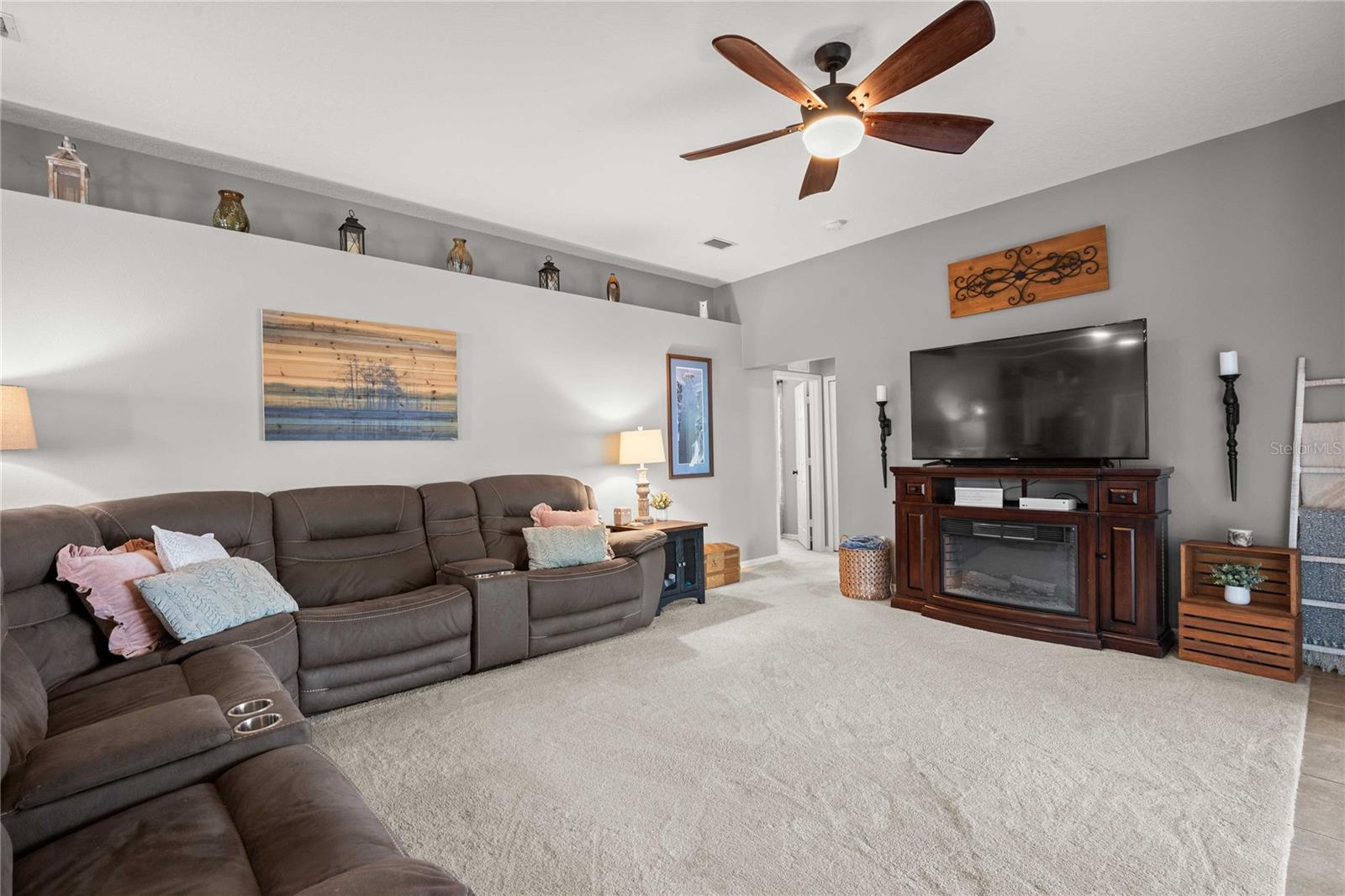 Listing photo id 45 for 1552 Avondale Ridge Drive