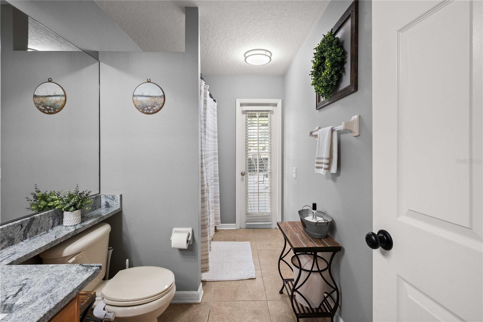 Listing photo id 51 for 1552 Avondale Ridge Drive