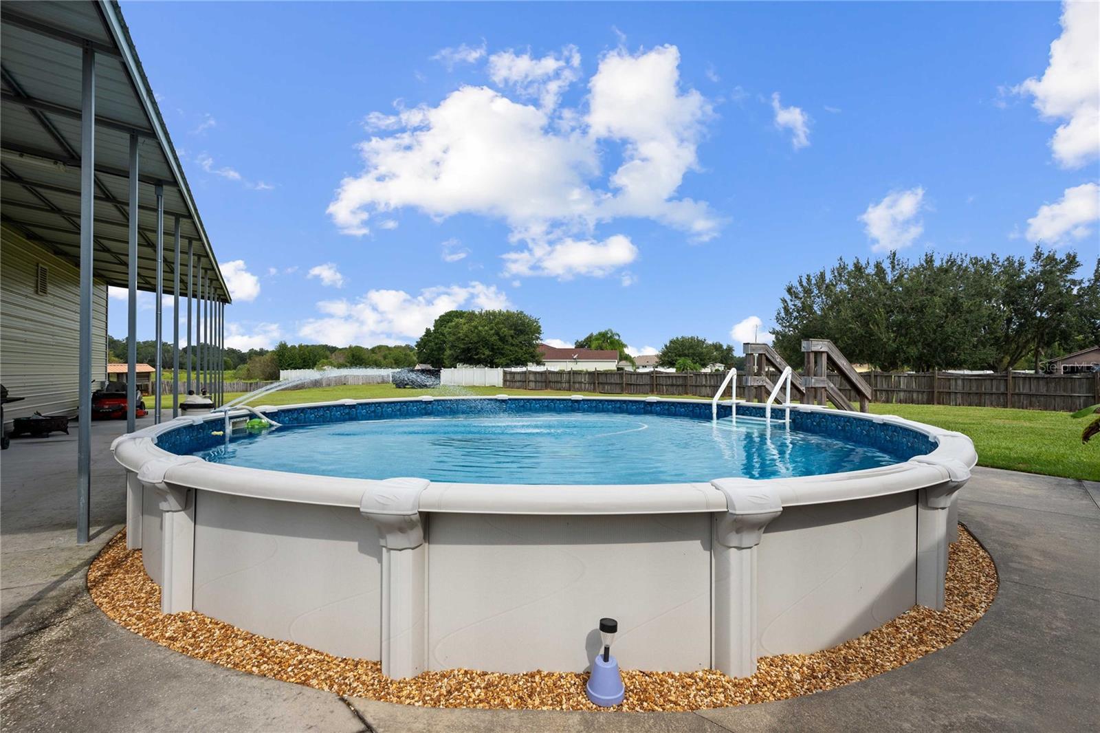 Listing photo id 56 for 1552 Avondale Ridge Drive