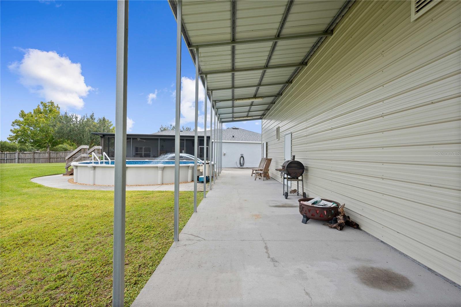 Listing photo id 60 for 1552 Avondale Ridge Drive