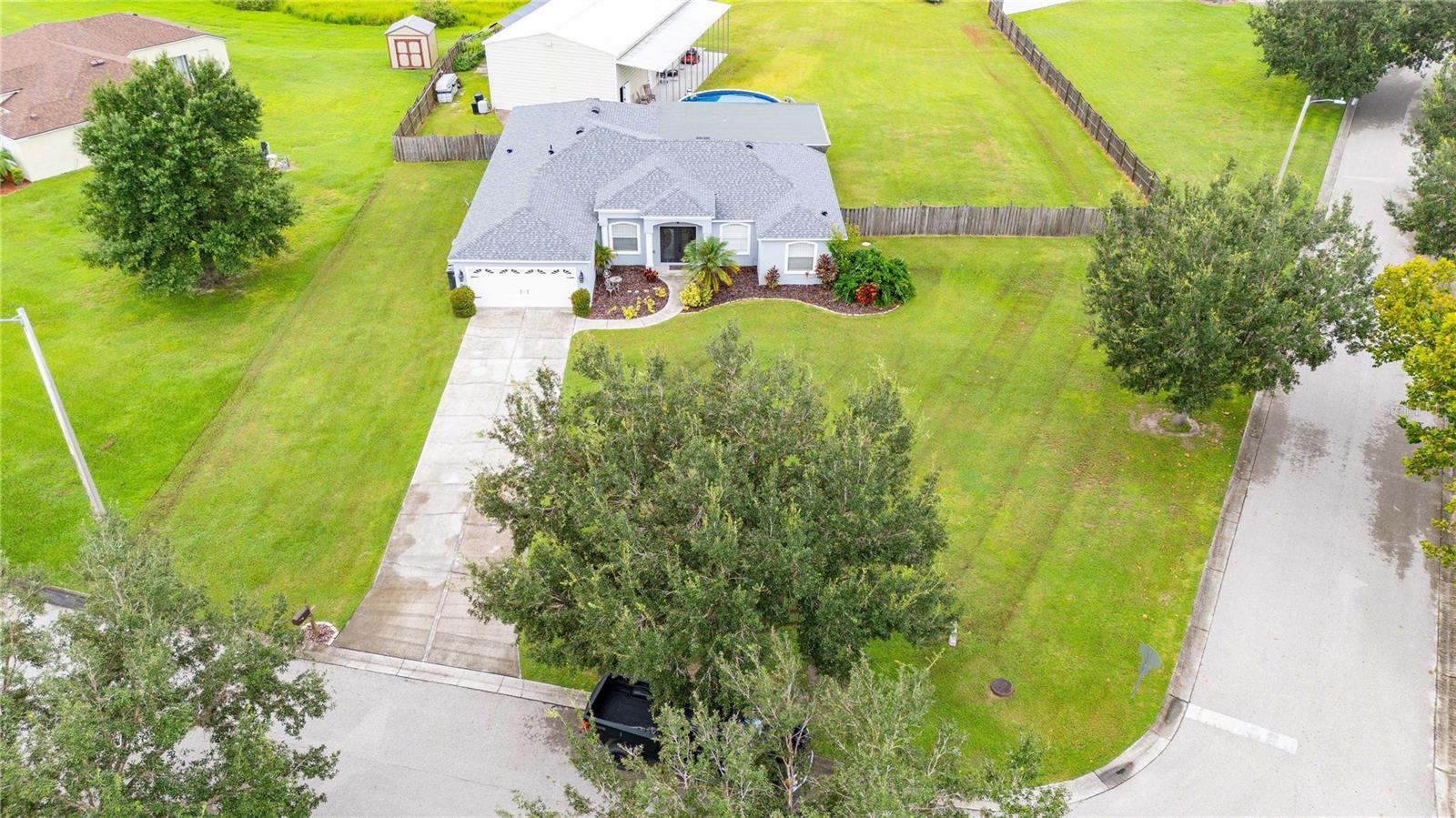Listing photo id 5 for 1552 Avondale Ridge Drive