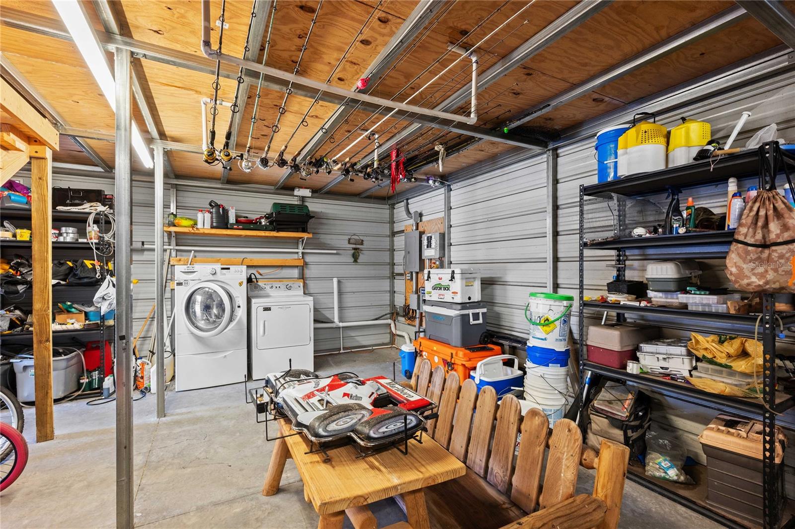 Listing photo id 69 for 1552 Avondale Ridge Drive