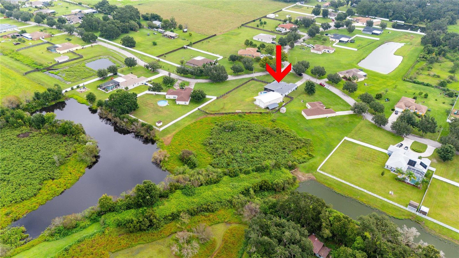 Listing photo id 73 for 1552 Avondale Ridge Drive