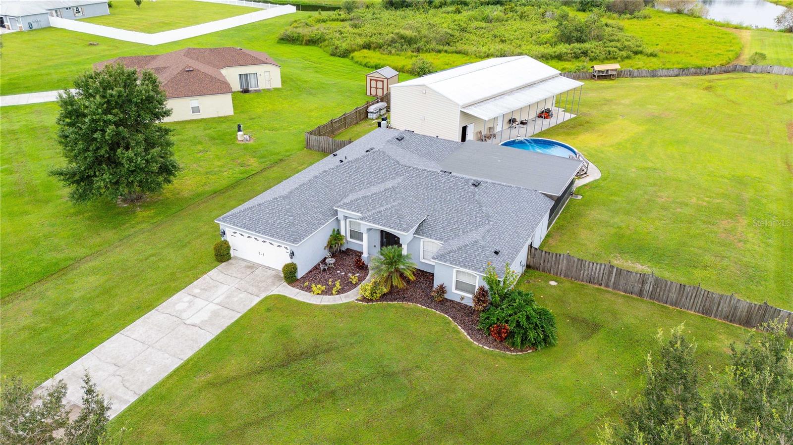 Listing photo id 6 for 1552 Avondale Ridge Drive