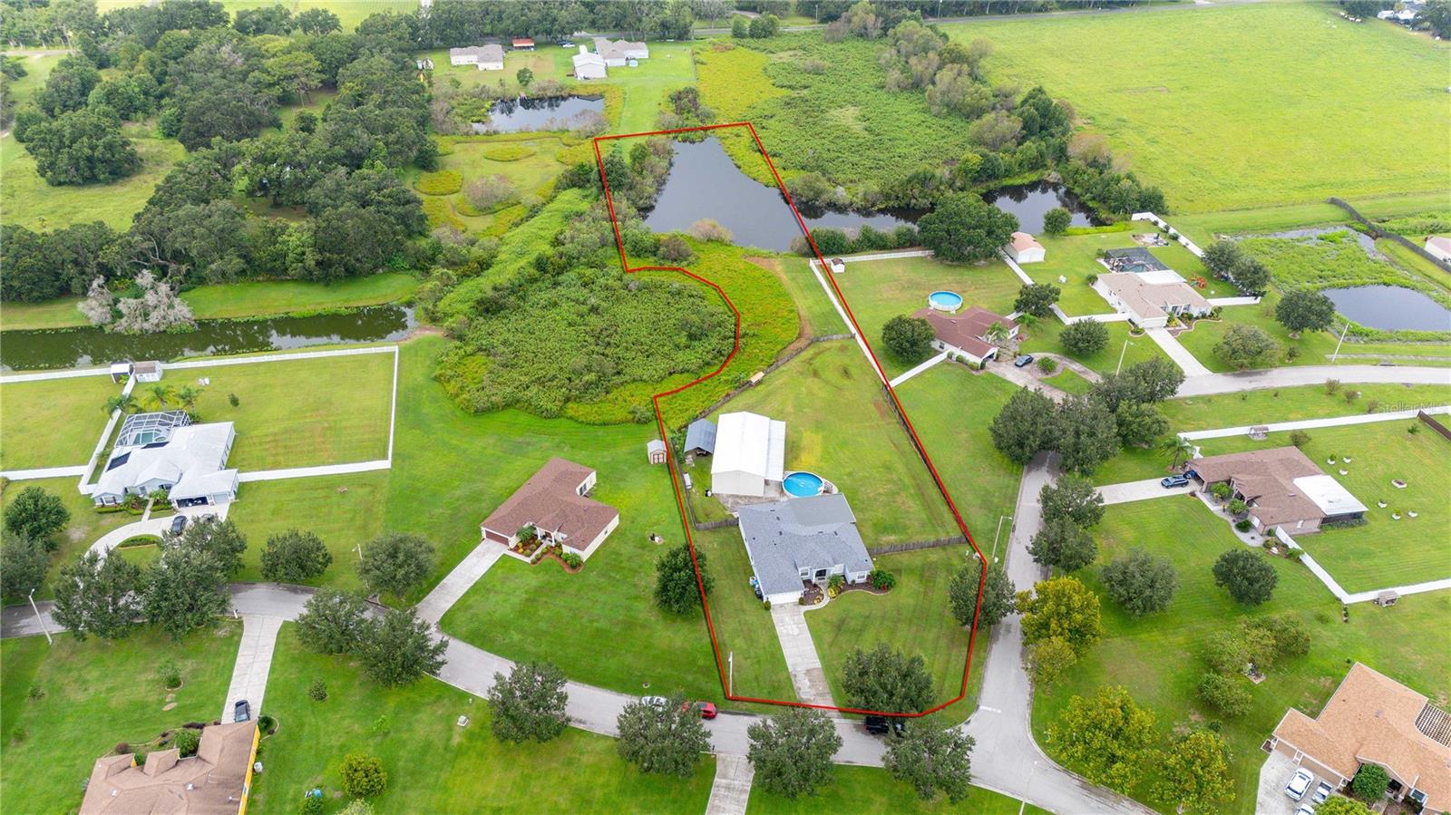 Listing photo id 78 for 1552 Avondale Ridge Drive