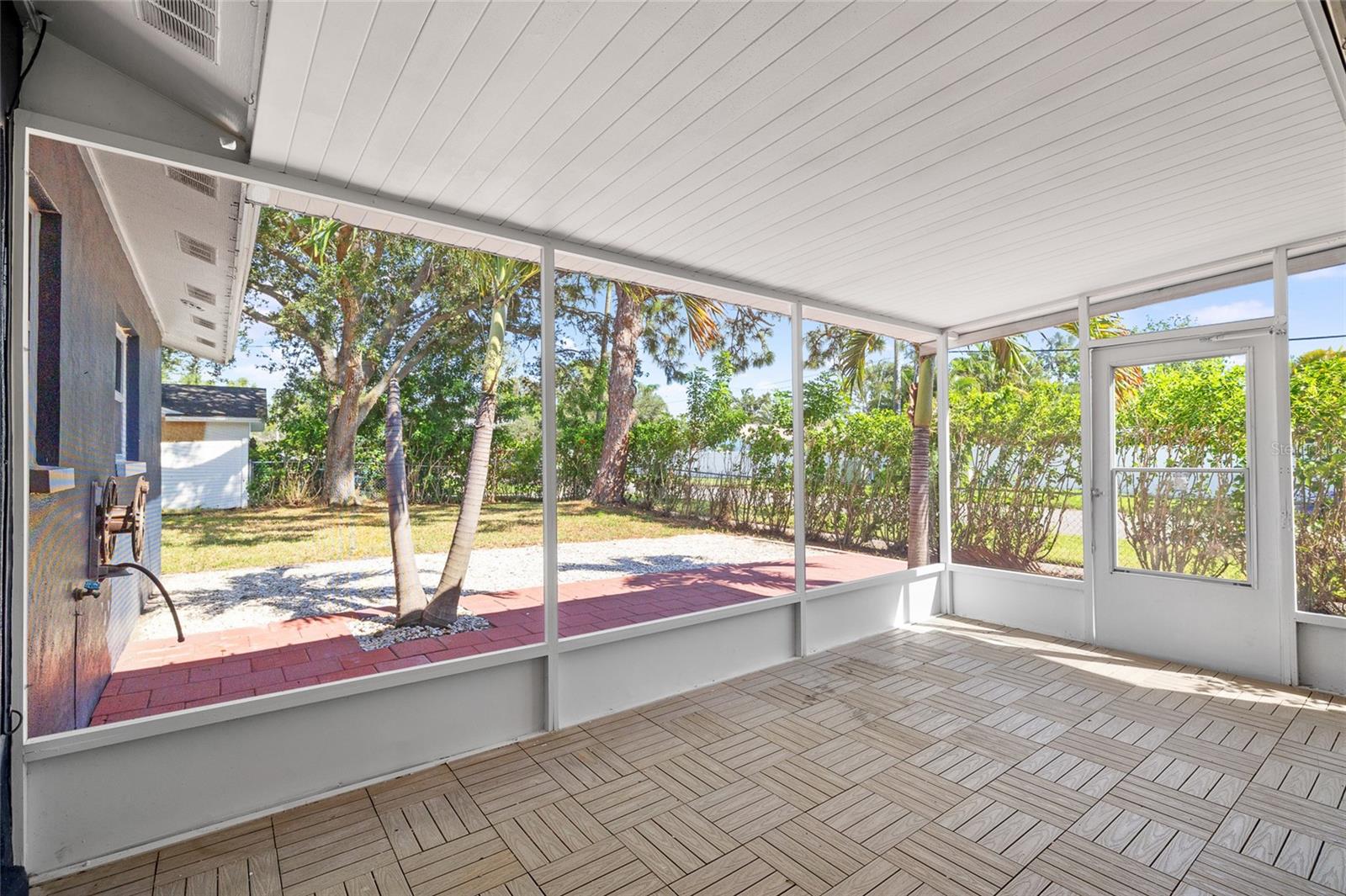 Image 29 of 43 For 5901 Denver Street Ne