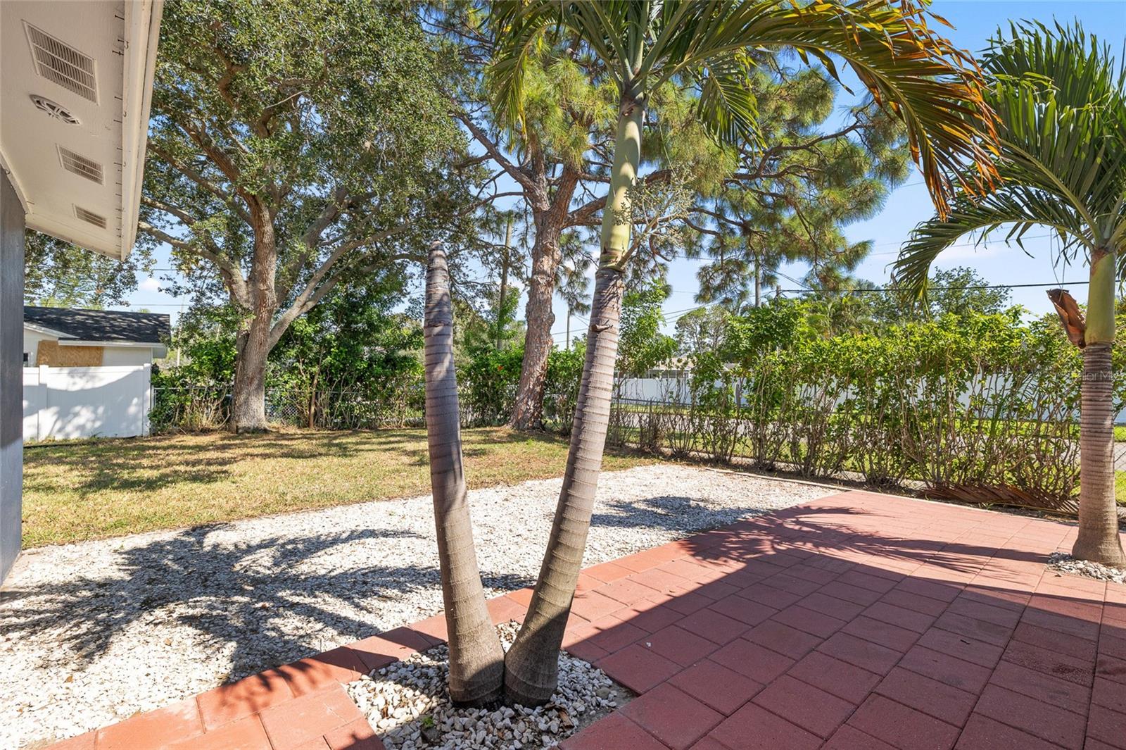 Image 32 of 43 For 5901 Denver Street Ne