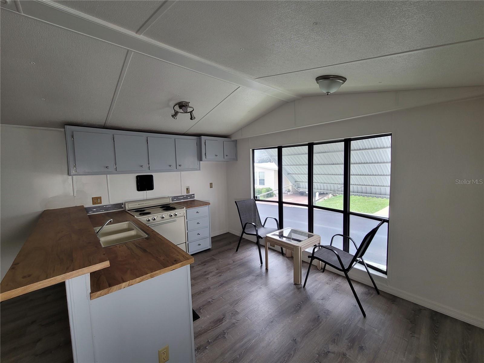 Image 10 of 19 For 7128 El Torro Street