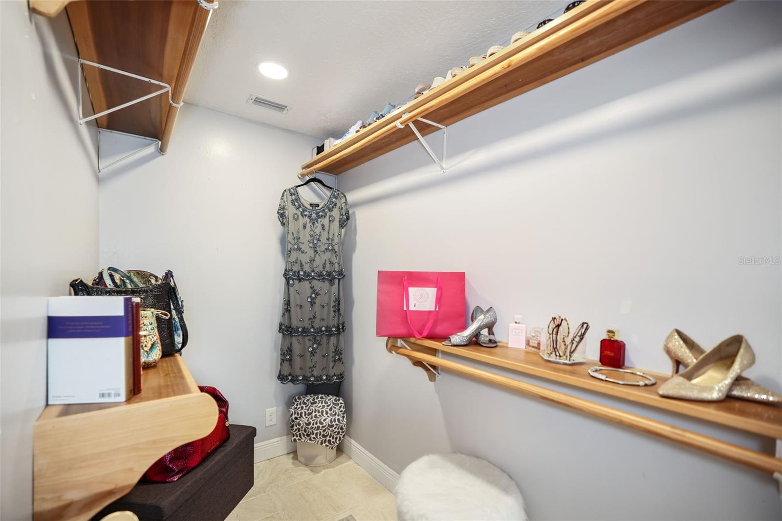Image 37 of 82 For 2035 28th Street S