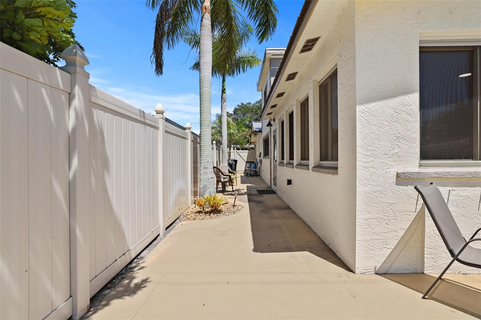 Image 60 of 82 For 2035 28th Street S