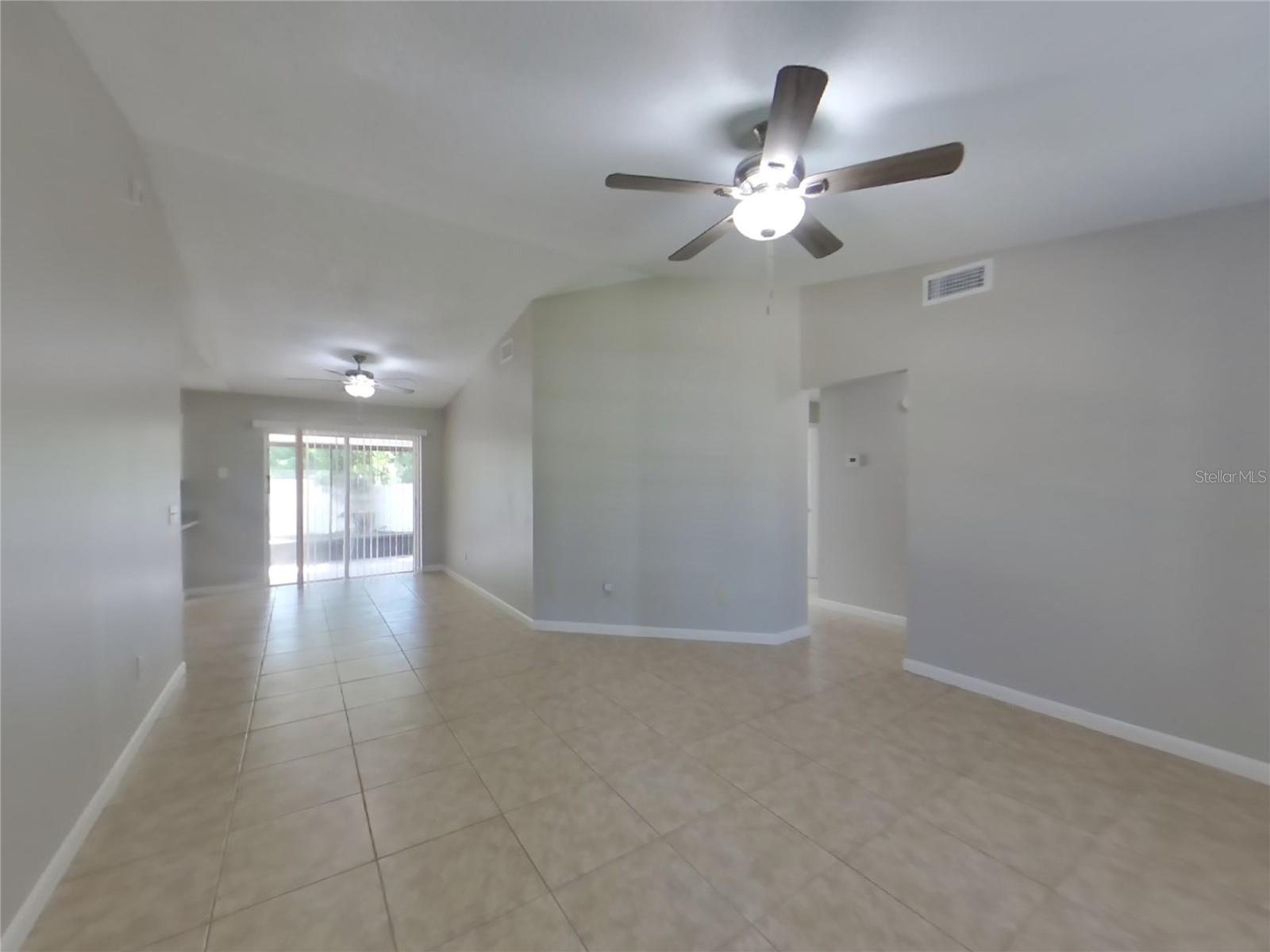 Image 3 of 17 For 13912 Henson Circle