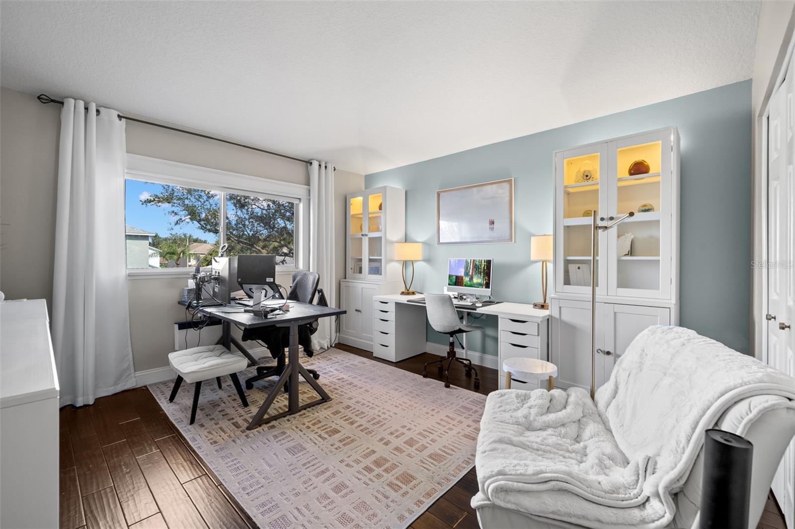 Image 34 of 83 For 4915 Augusta Avenue