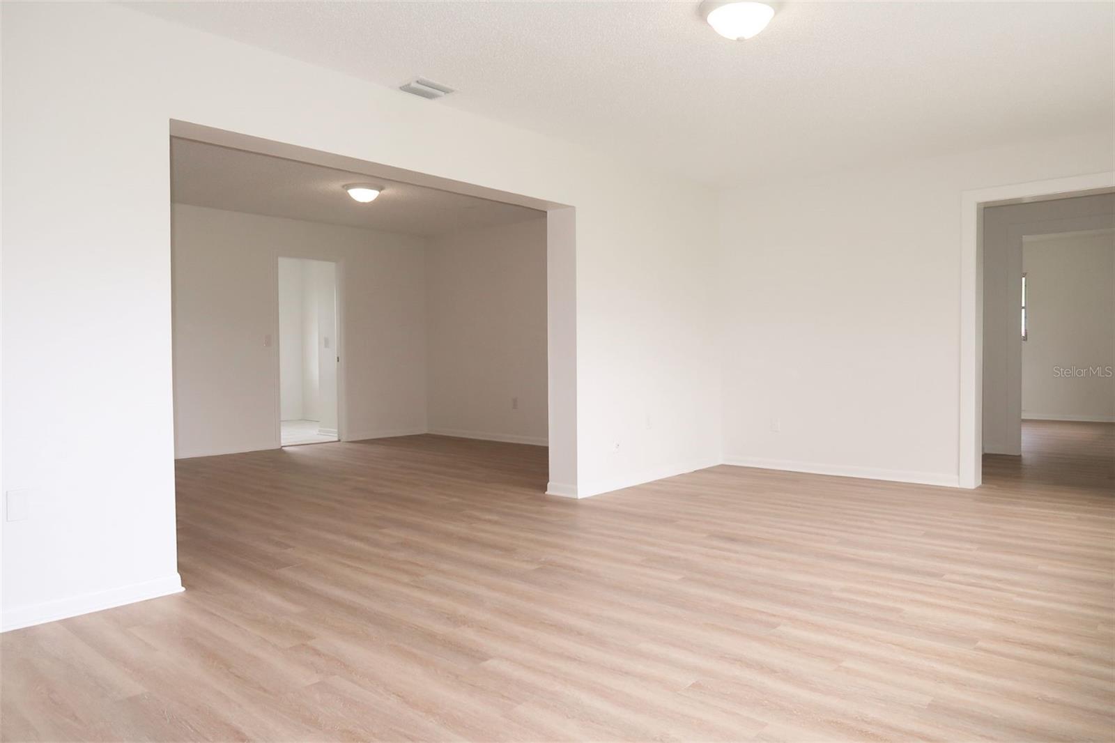 Image 14 of 24 For 604 Ojai Avenue