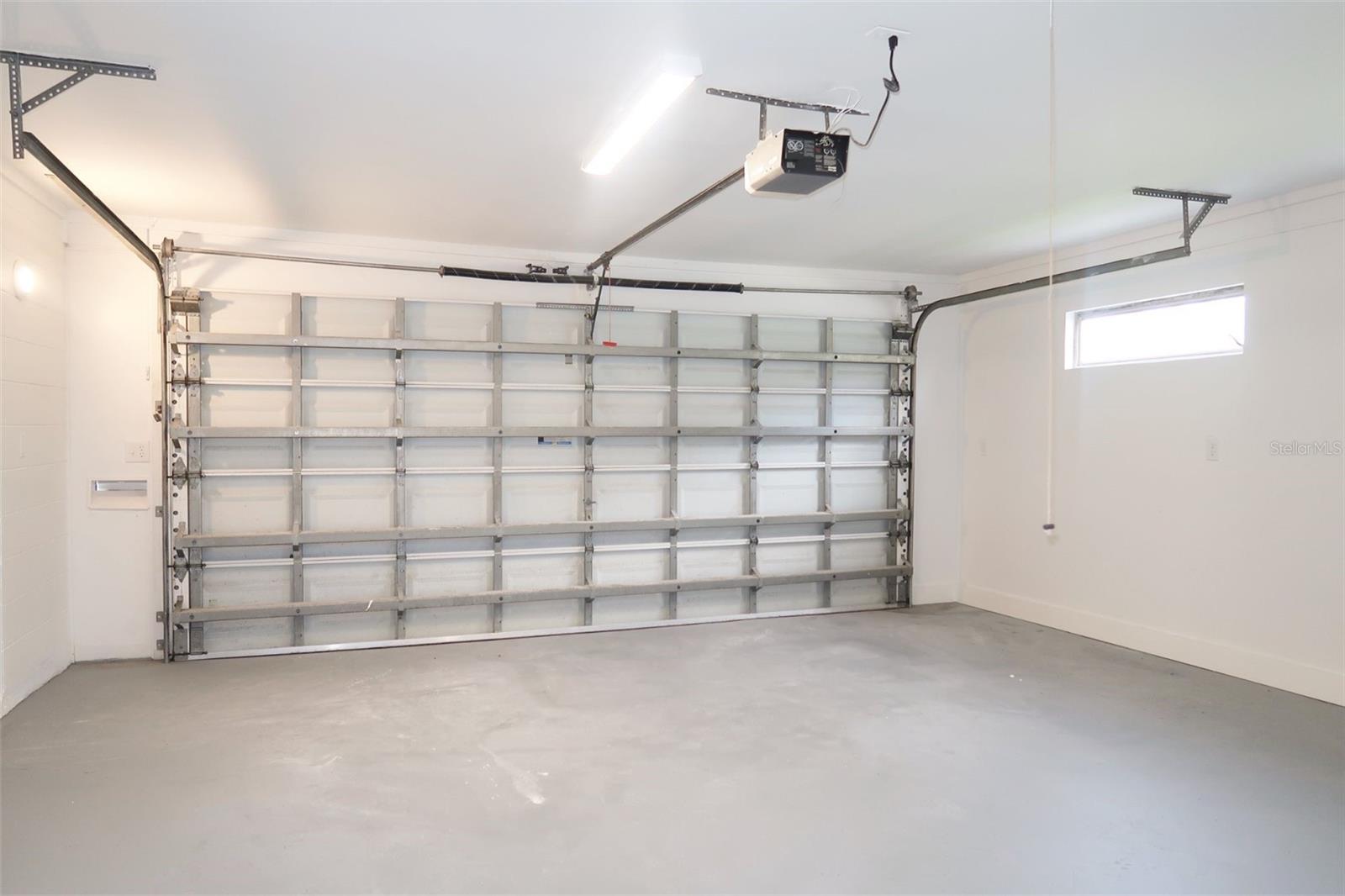 Image 23 of 24 For 604 Ojai Avenue