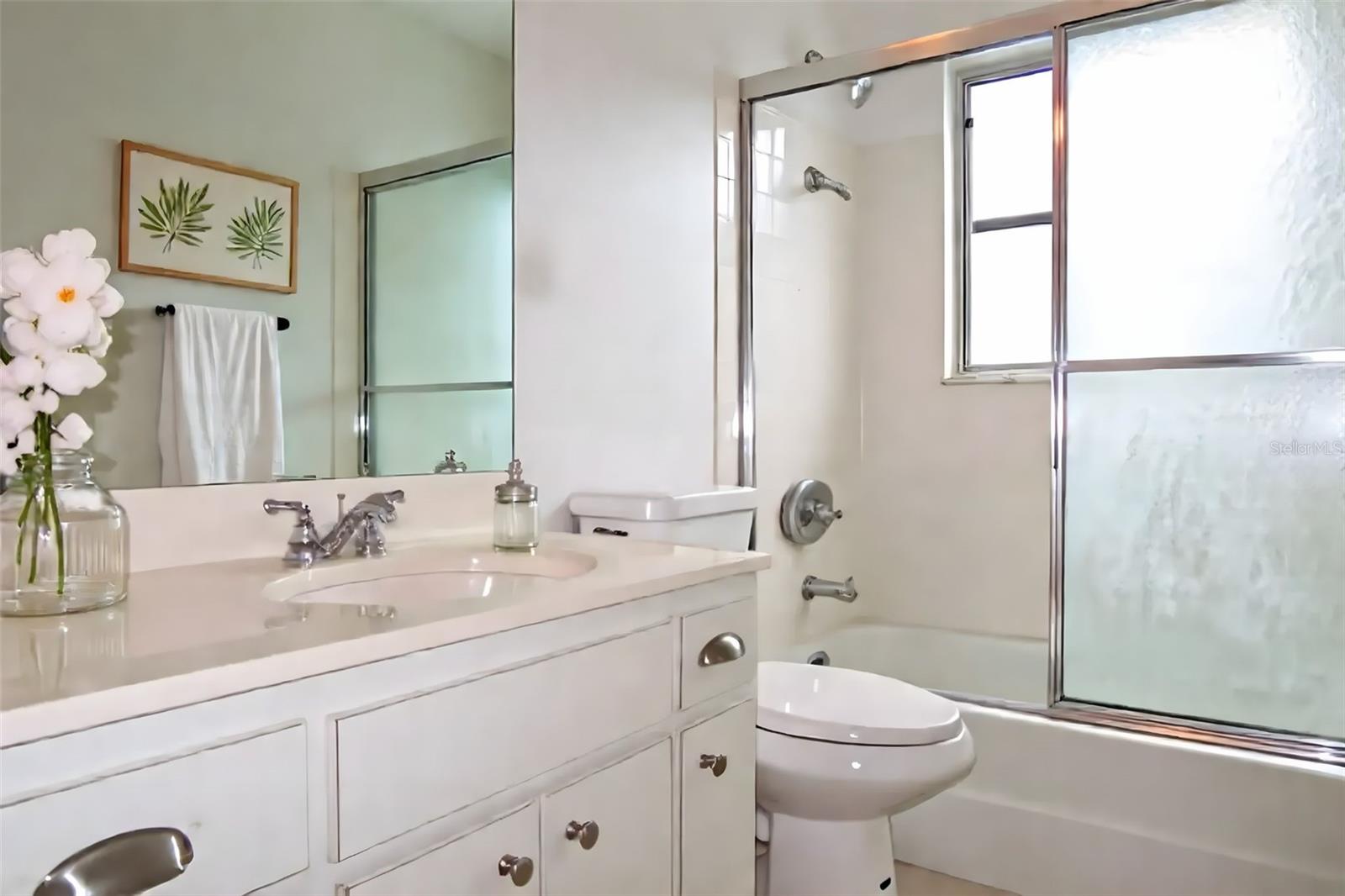 Image 7 of 24 For 604 Ojai Avenue