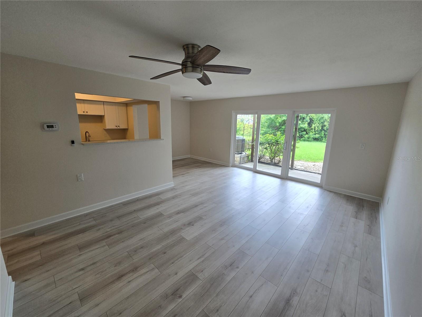 Image 4 of 32 For 11505 7th Way N 2307