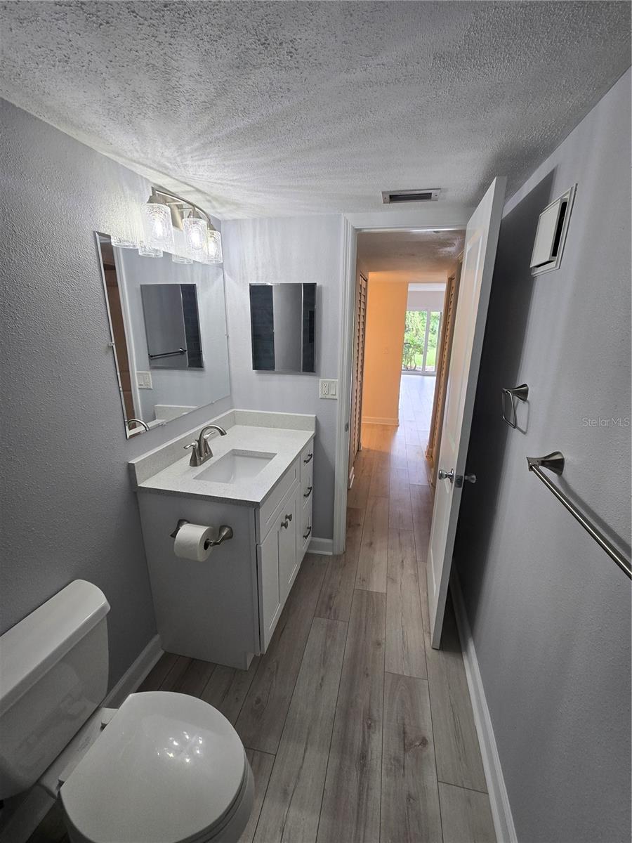 Image 6 of 32 For 11505 7th Way N 2307