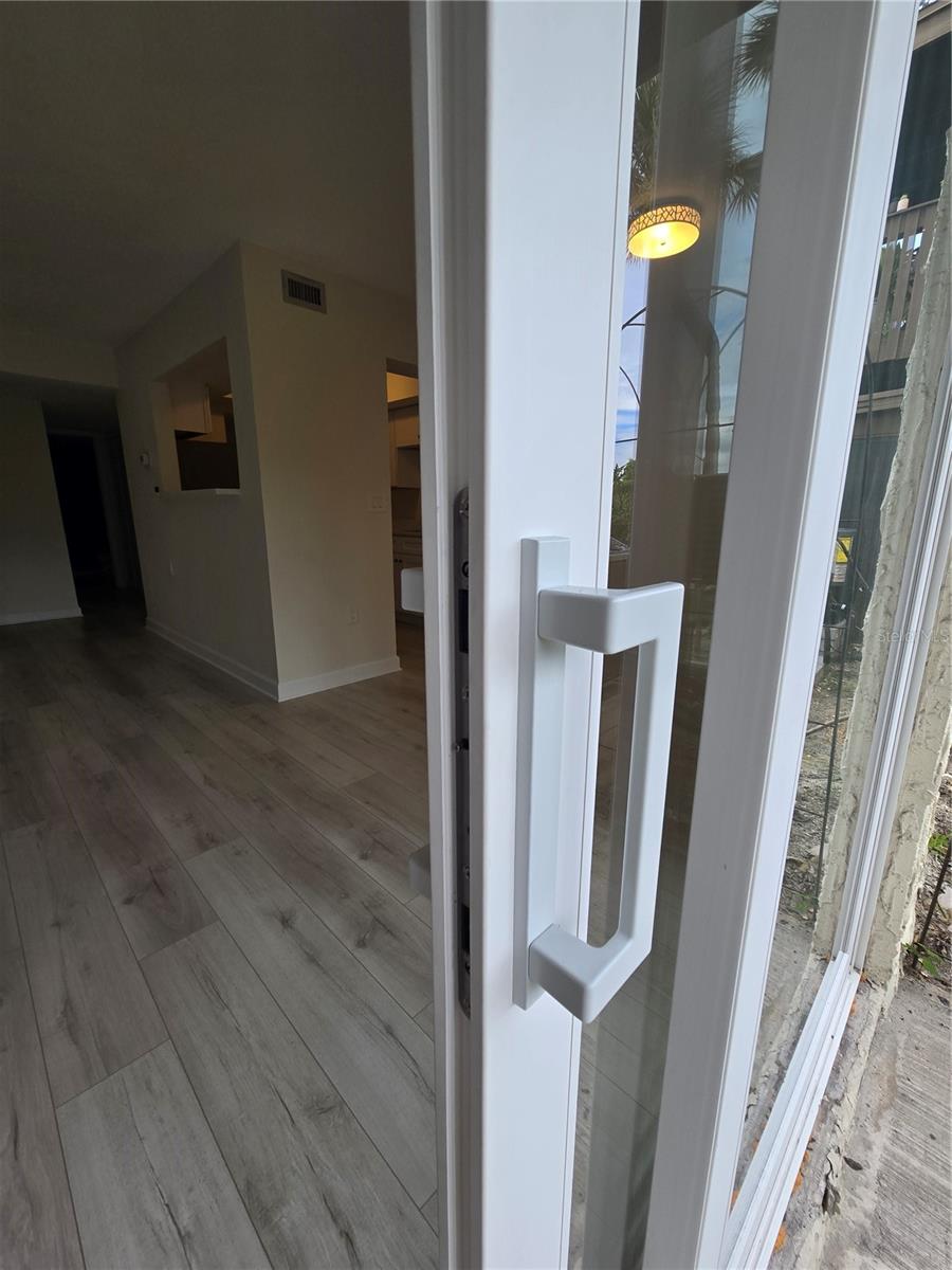 Image 8 of 32 For 11505 7th Way N 2307