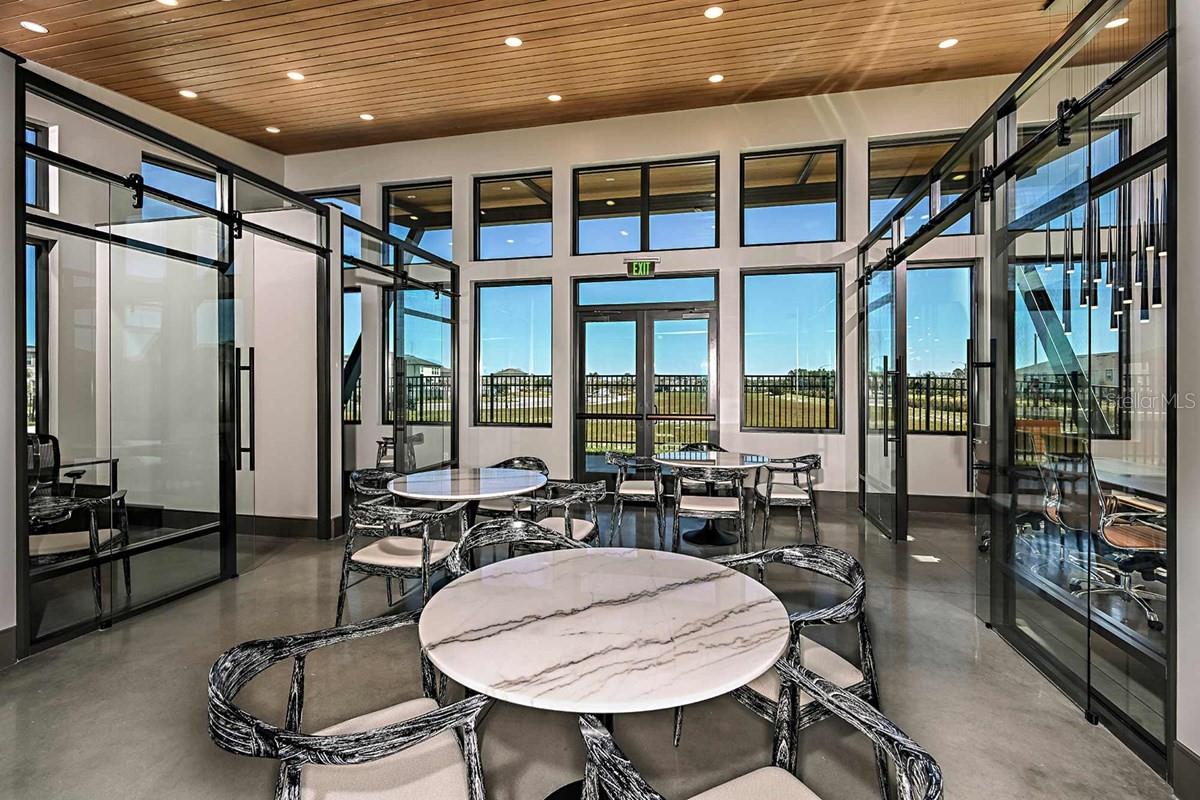 Listing photo id 21 for 31572 Hayman Loop