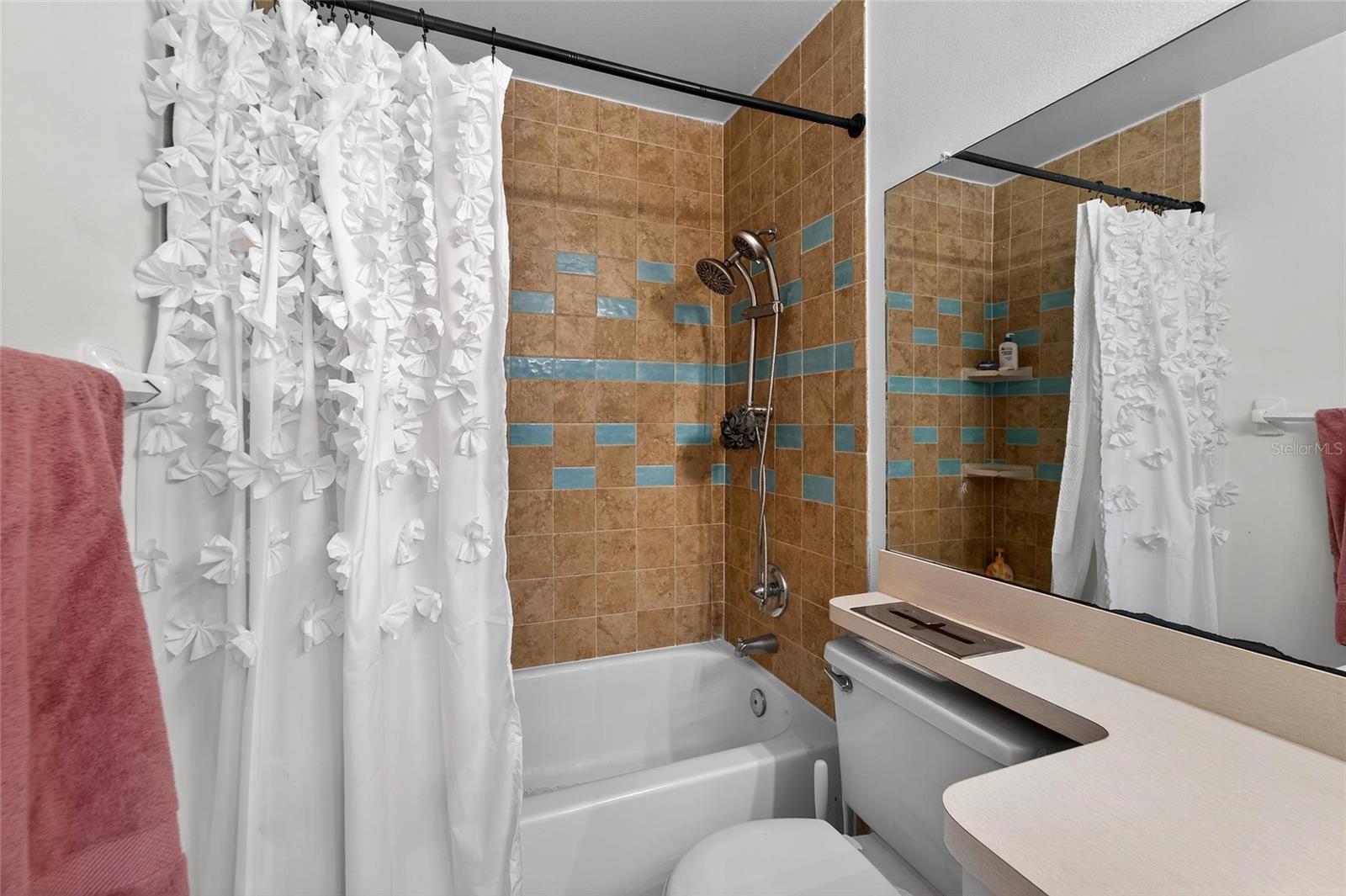 Image 31 of 60 For 8211 Broward Place