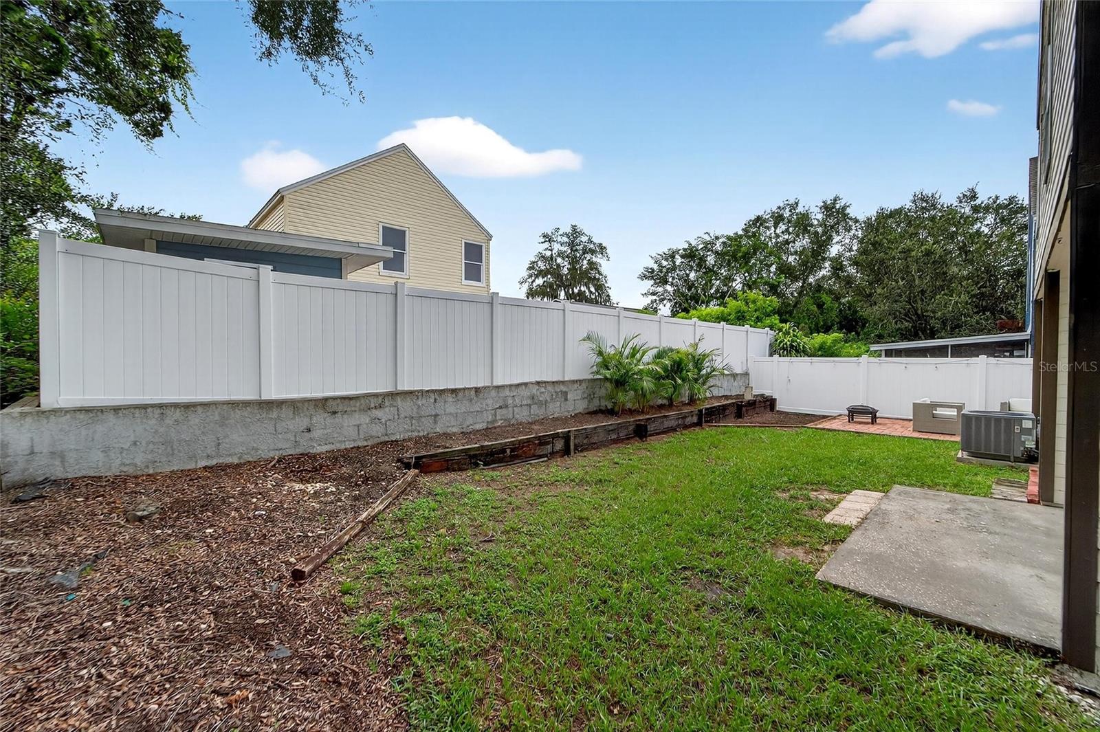 Image 42 of 60 For 8211 Broward Place