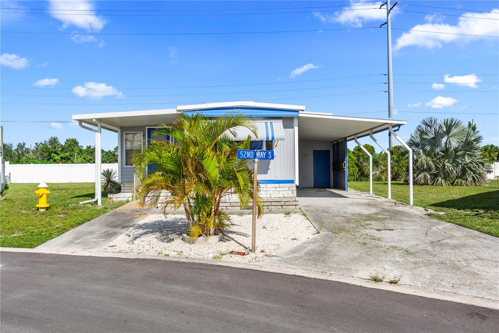 Image 17 of 30 For 680 52nd Way S 54