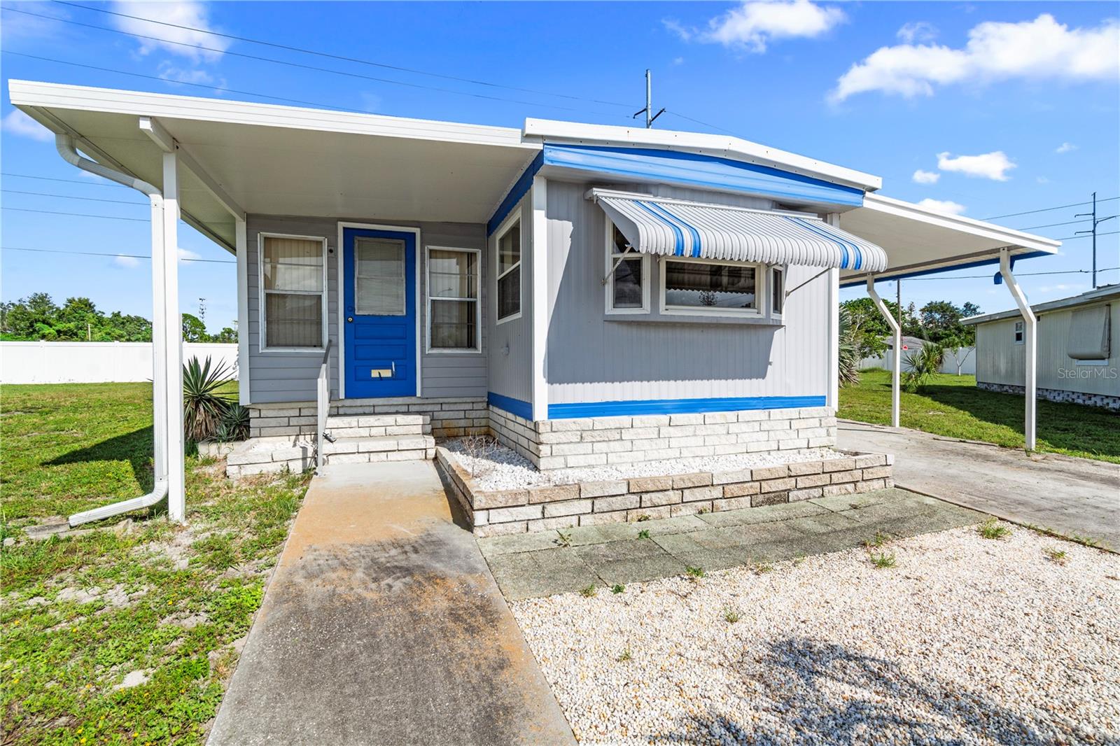 Image 2 of 30 For 680 52nd Way S 54
