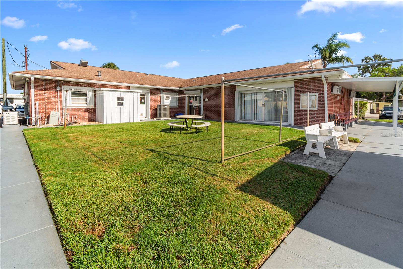 Image 28 of 30 For 680 52nd Way S 54