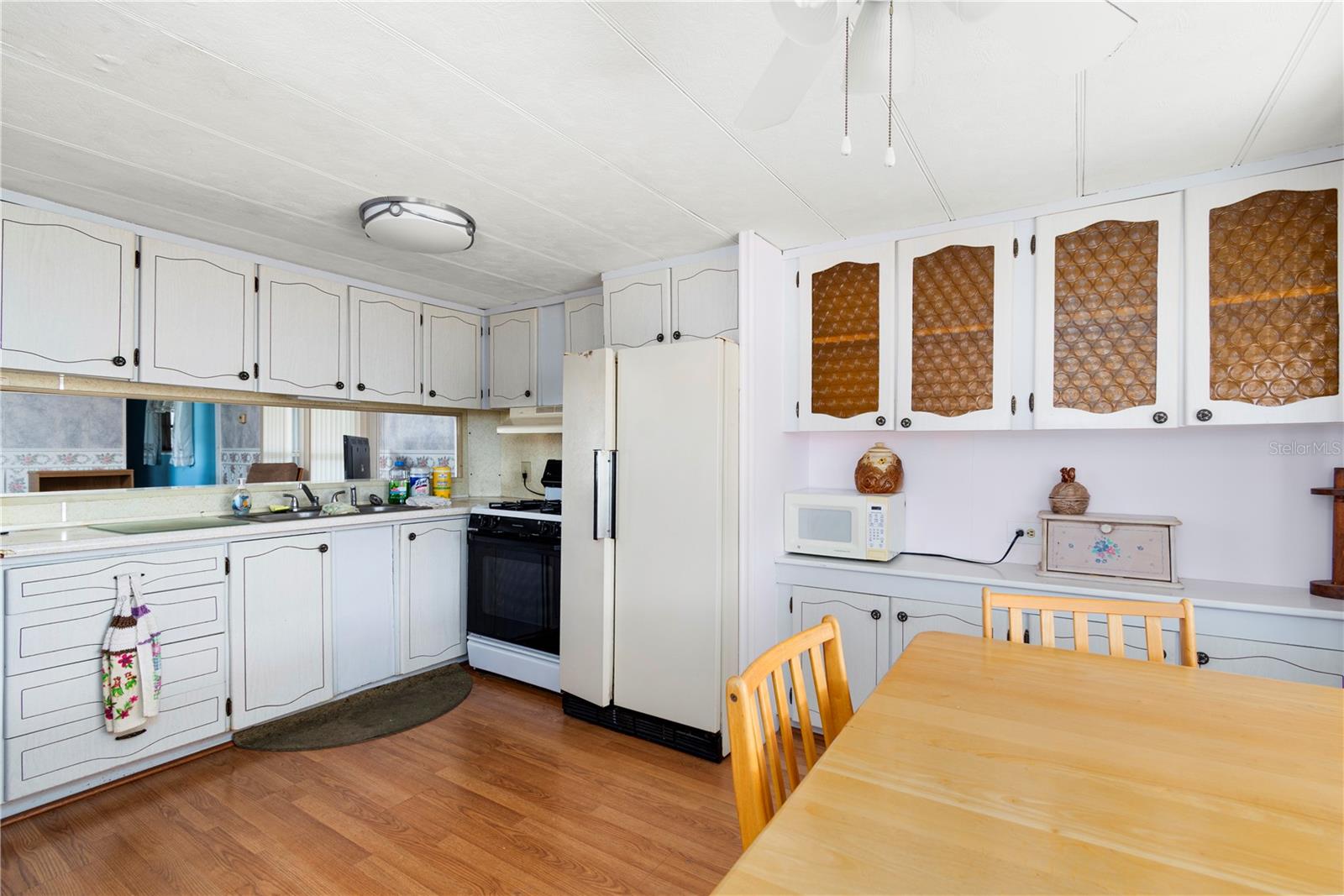 Image 9 of 30 For 680 52nd Way S 54